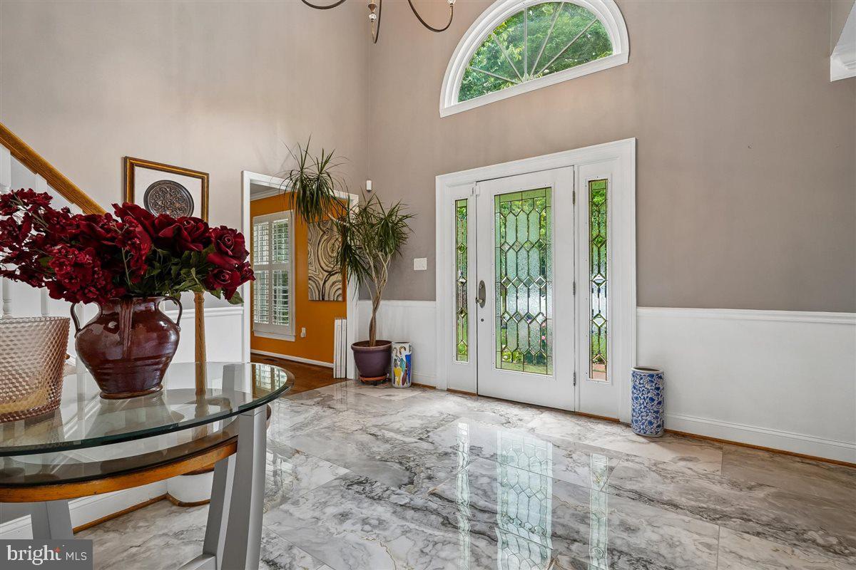 MONTCLAIR - Residential