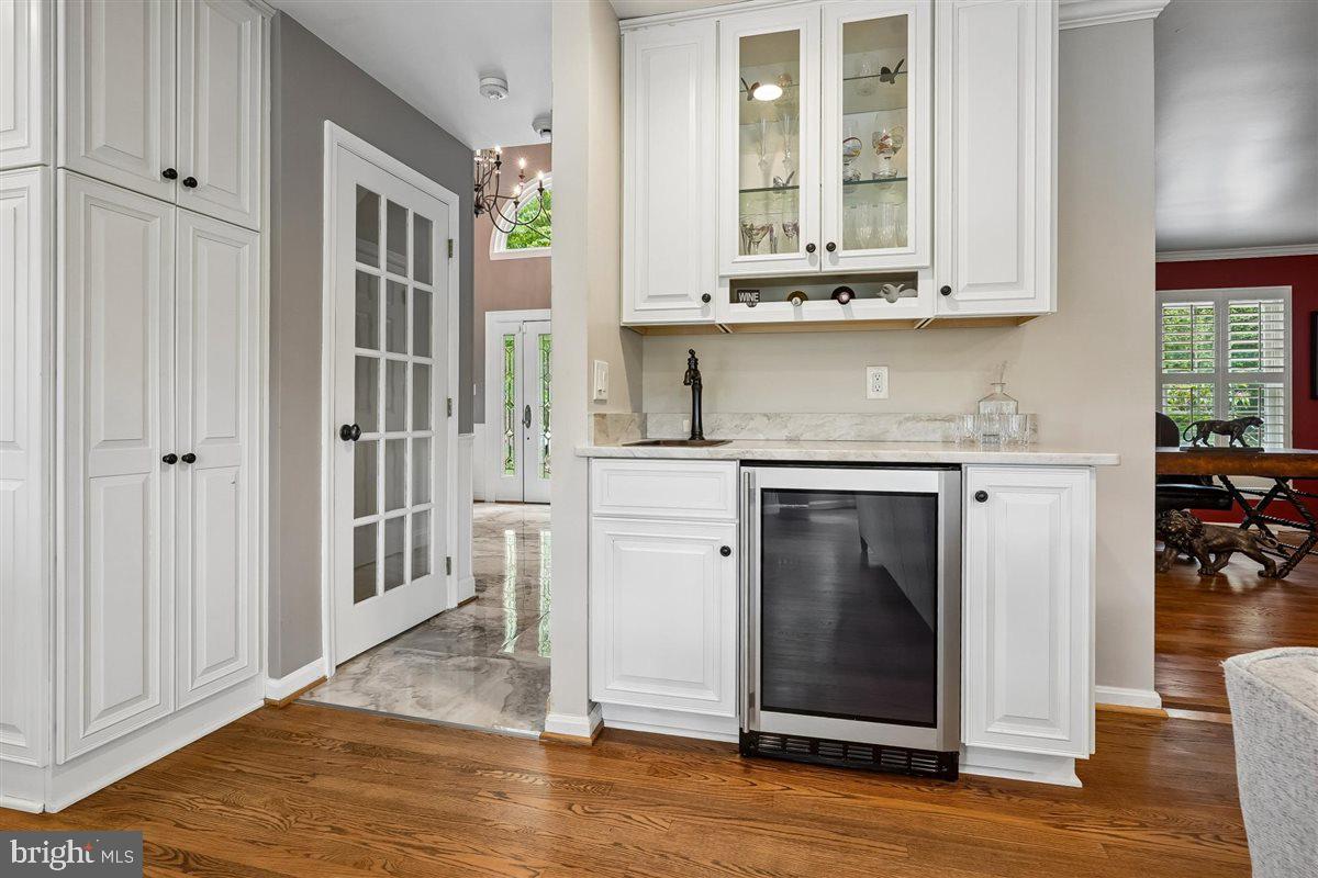 MONTCLAIR - Residential