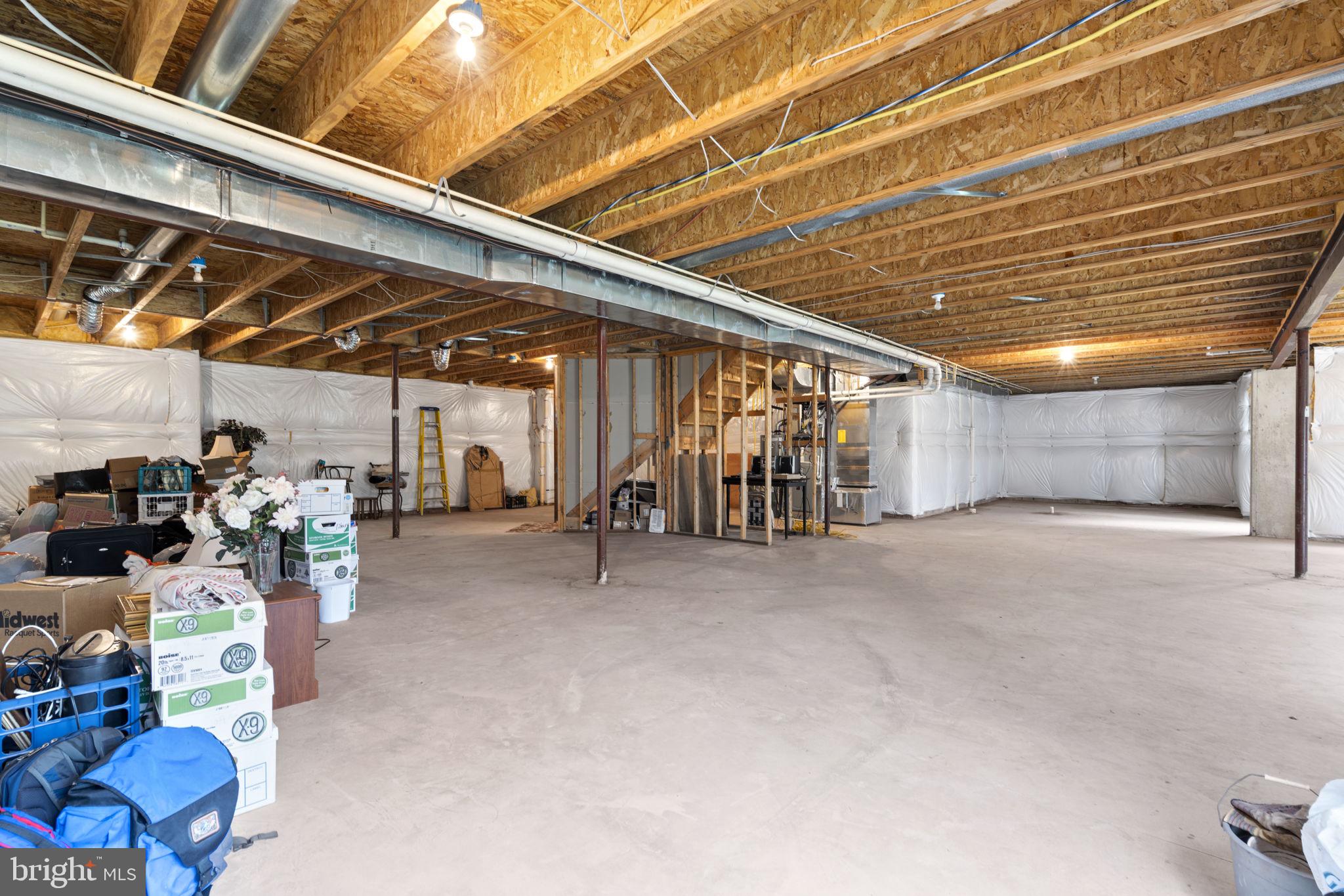 RIVER CREEK - Residential