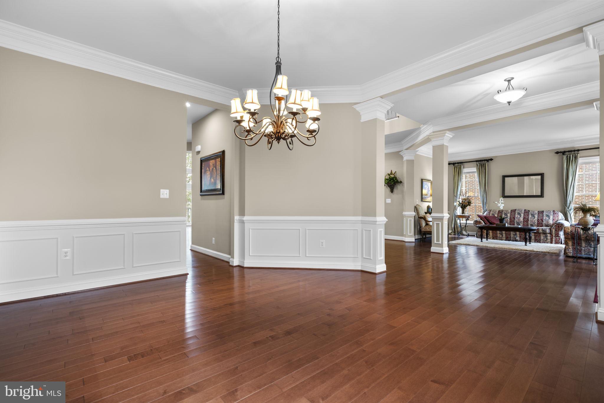 RIVER CREEK - Residential