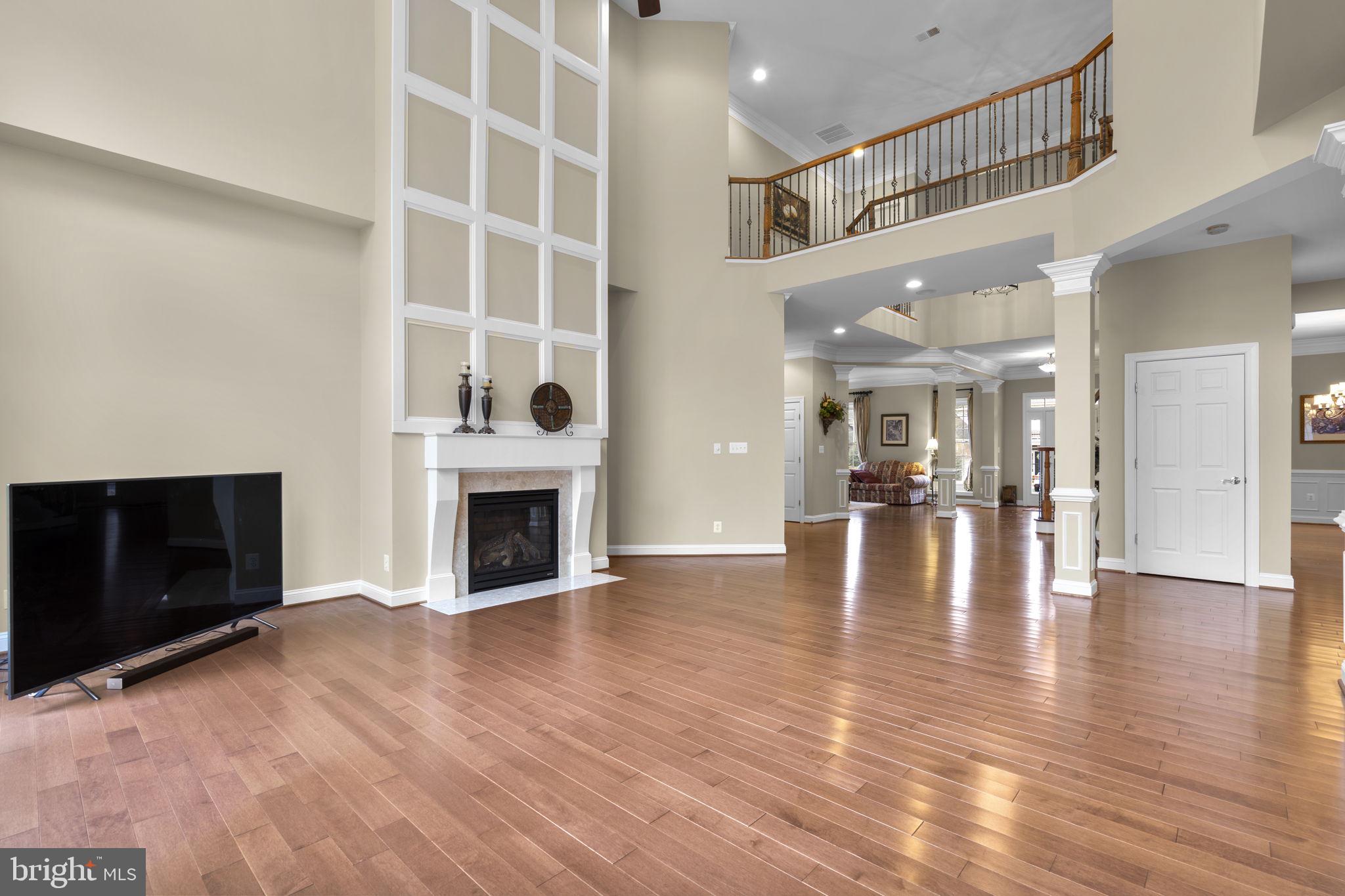 RIVER CREEK - Residential