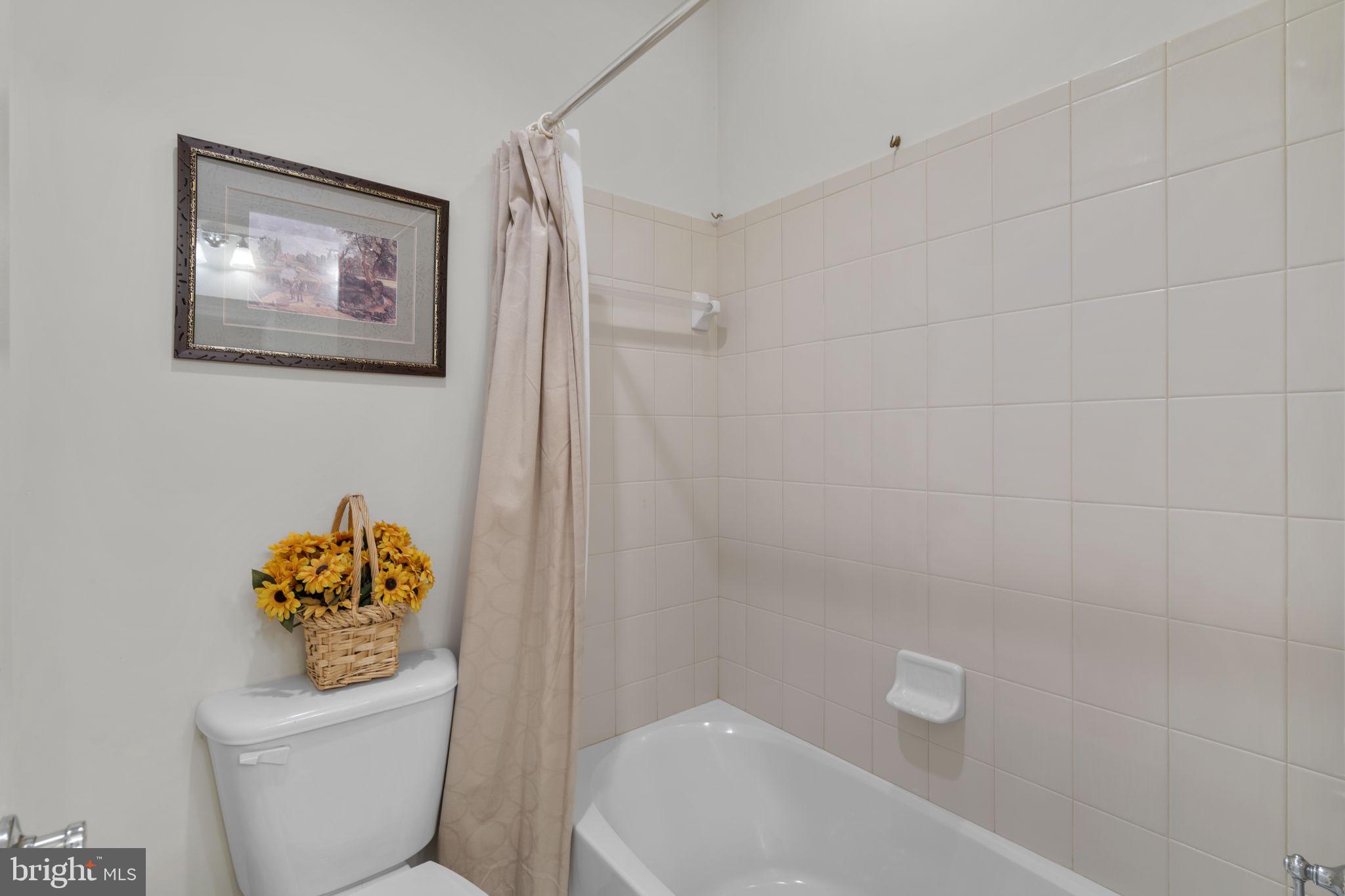 RIVER CREEK - Residential