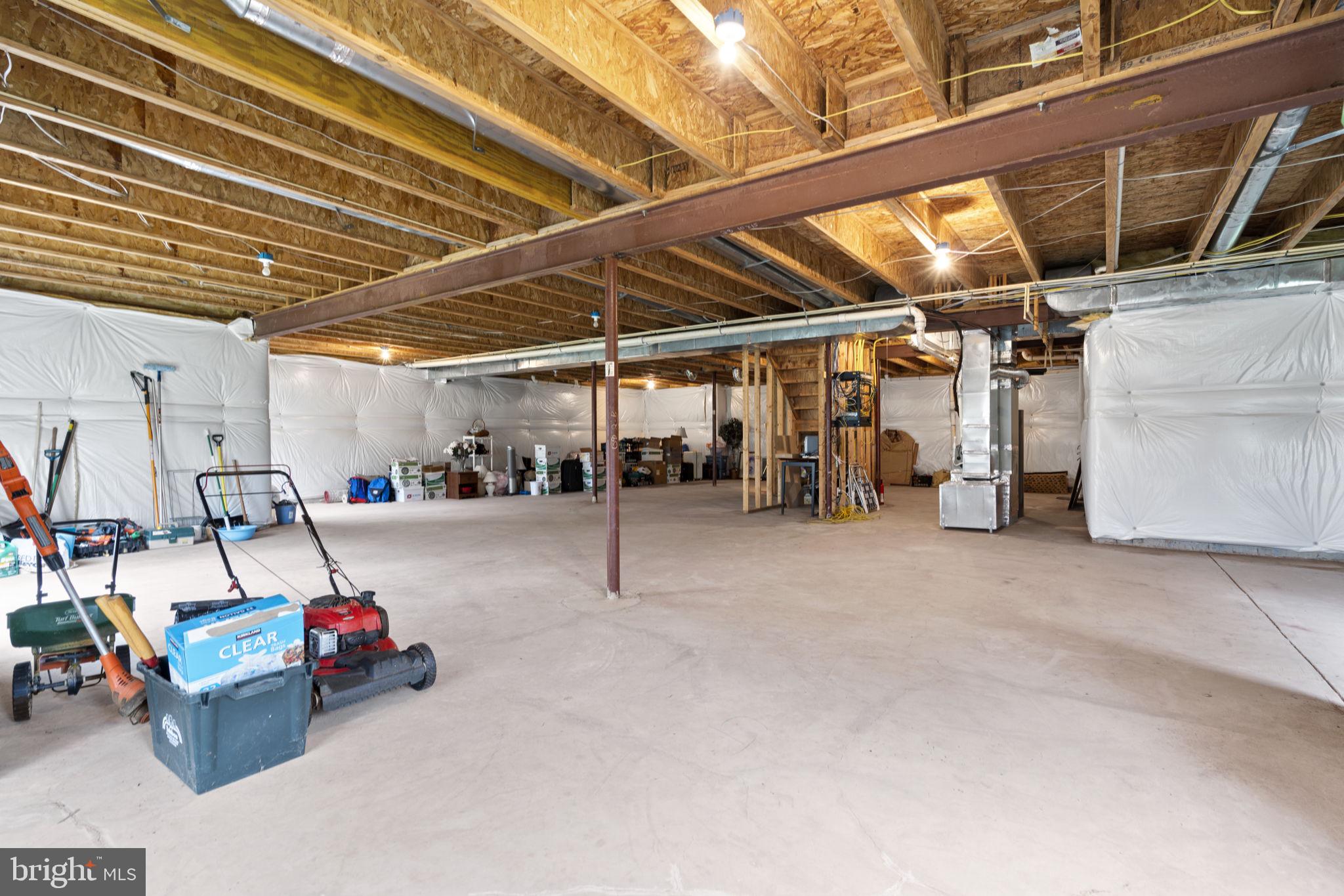 RIVER CREEK - Residential