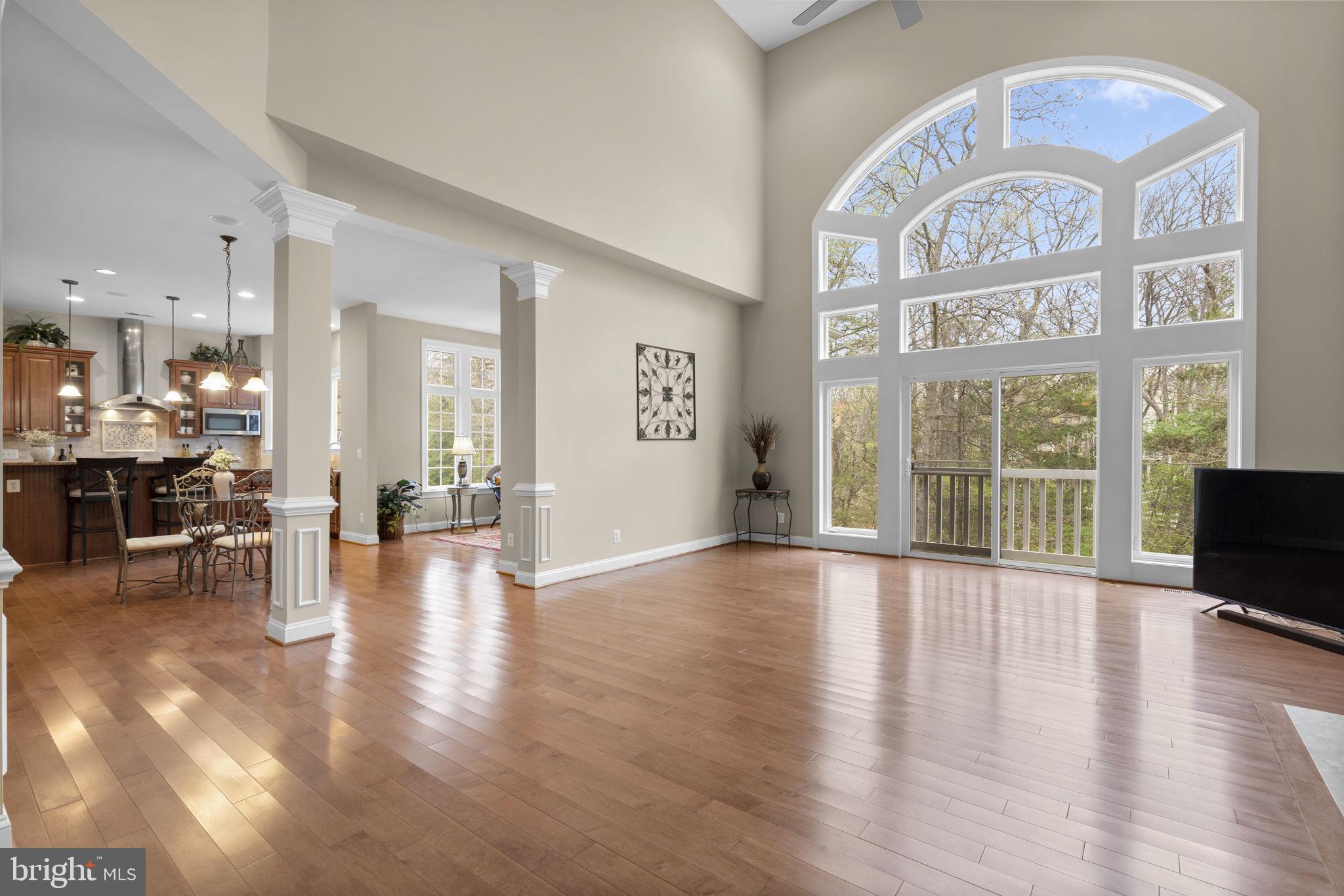 RIVER CREEK - Residential