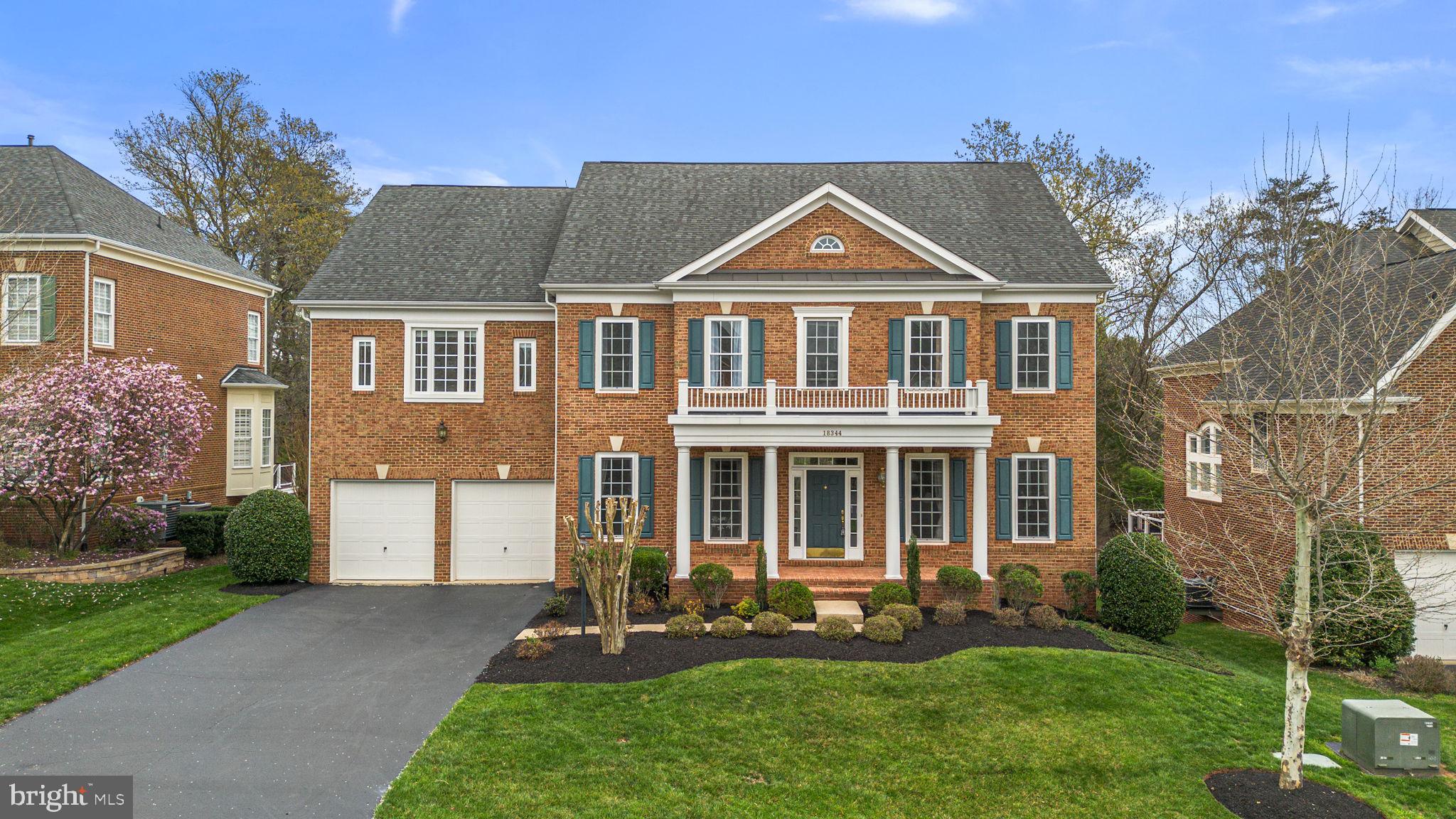 RIVER CREEK - Residential