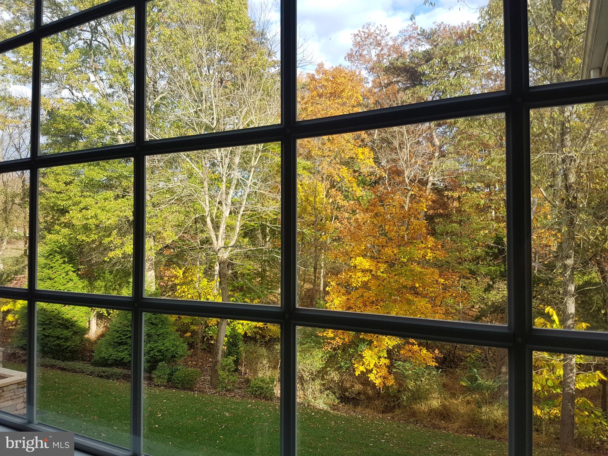 RIVER CREEK - Residential