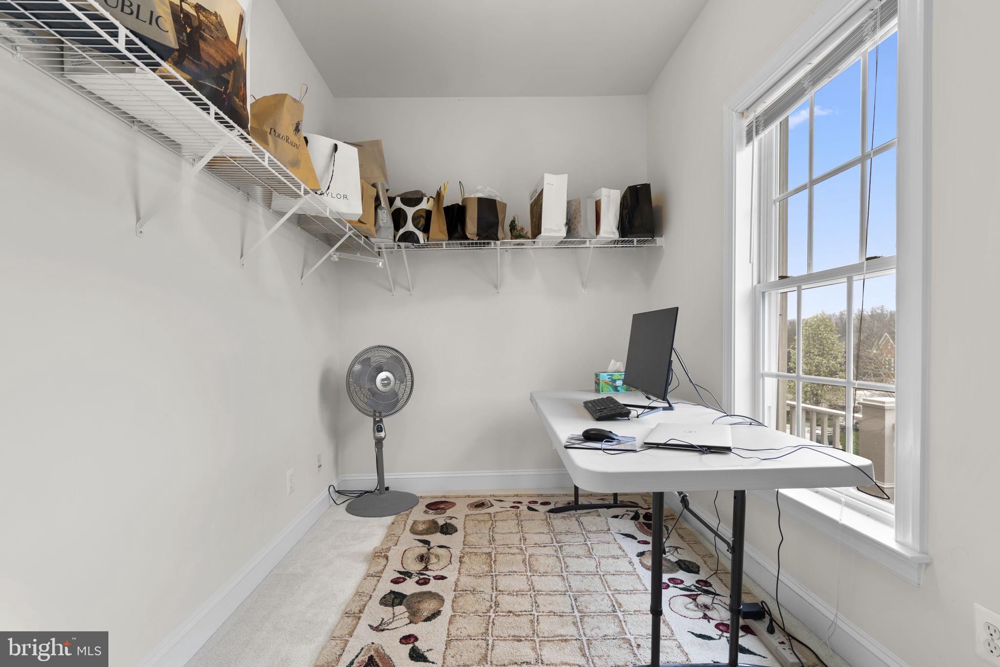 RIVER CREEK - Residential