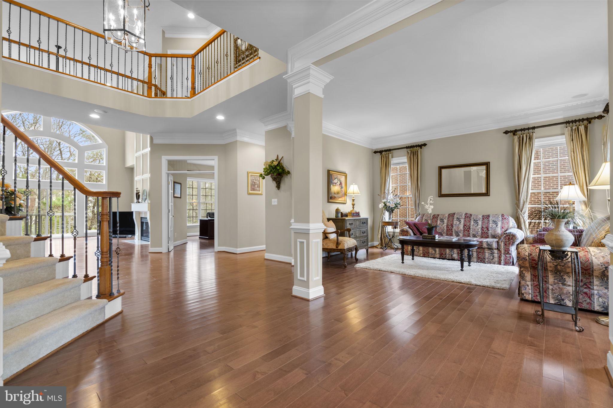 RIVER CREEK - Residential