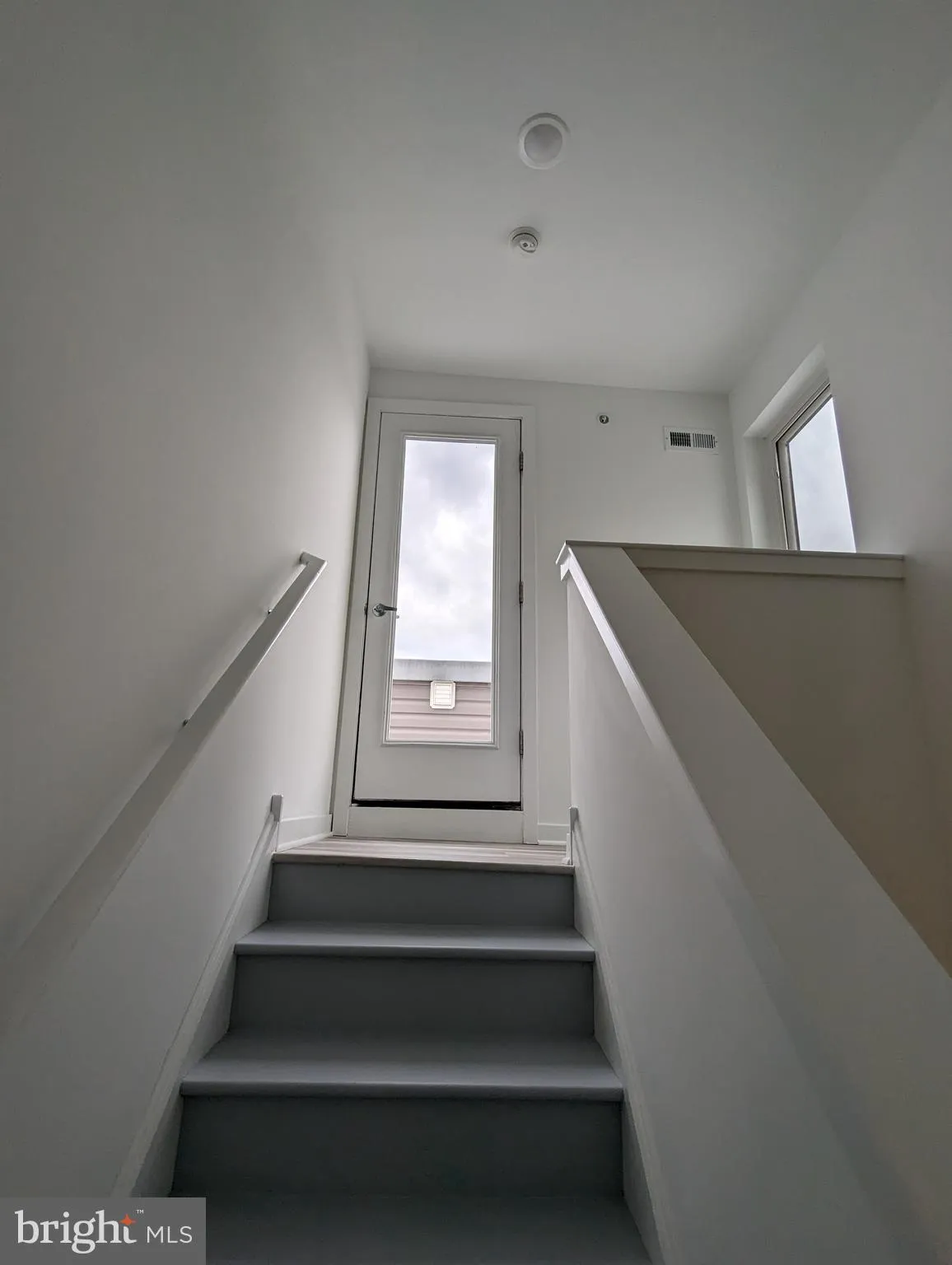 Philadelphia, Pennsylvania 19130, United States, 2 Bedrooms Bedrooms, ,2 BathroomsBathrooms,Residential,Pending,28692