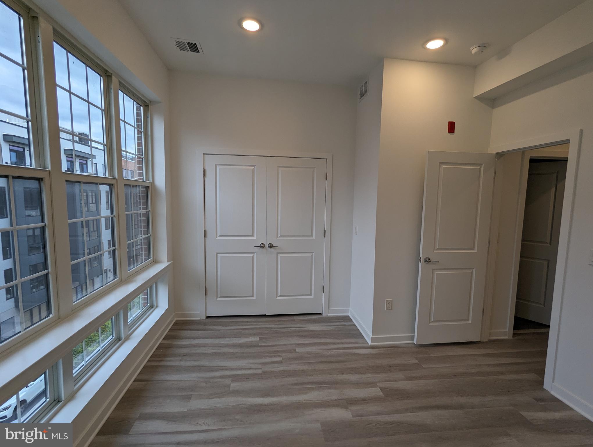 FRANCISVILLE - Residential Lease