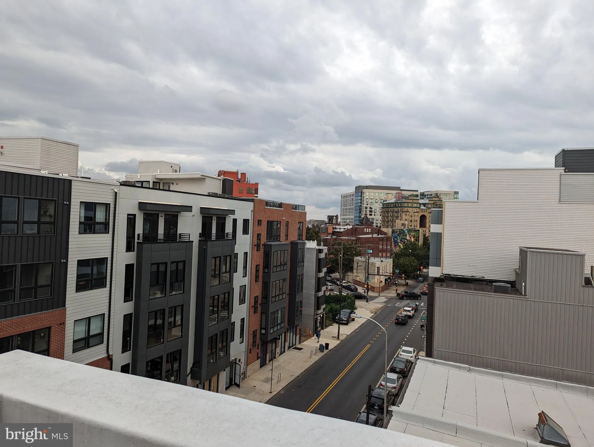 Philadelphia, Pennsylvania 19130, United States, 2 Bedrooms Bedrooms, ,2 BathroomsBathrooms,Residential,Pending,28692