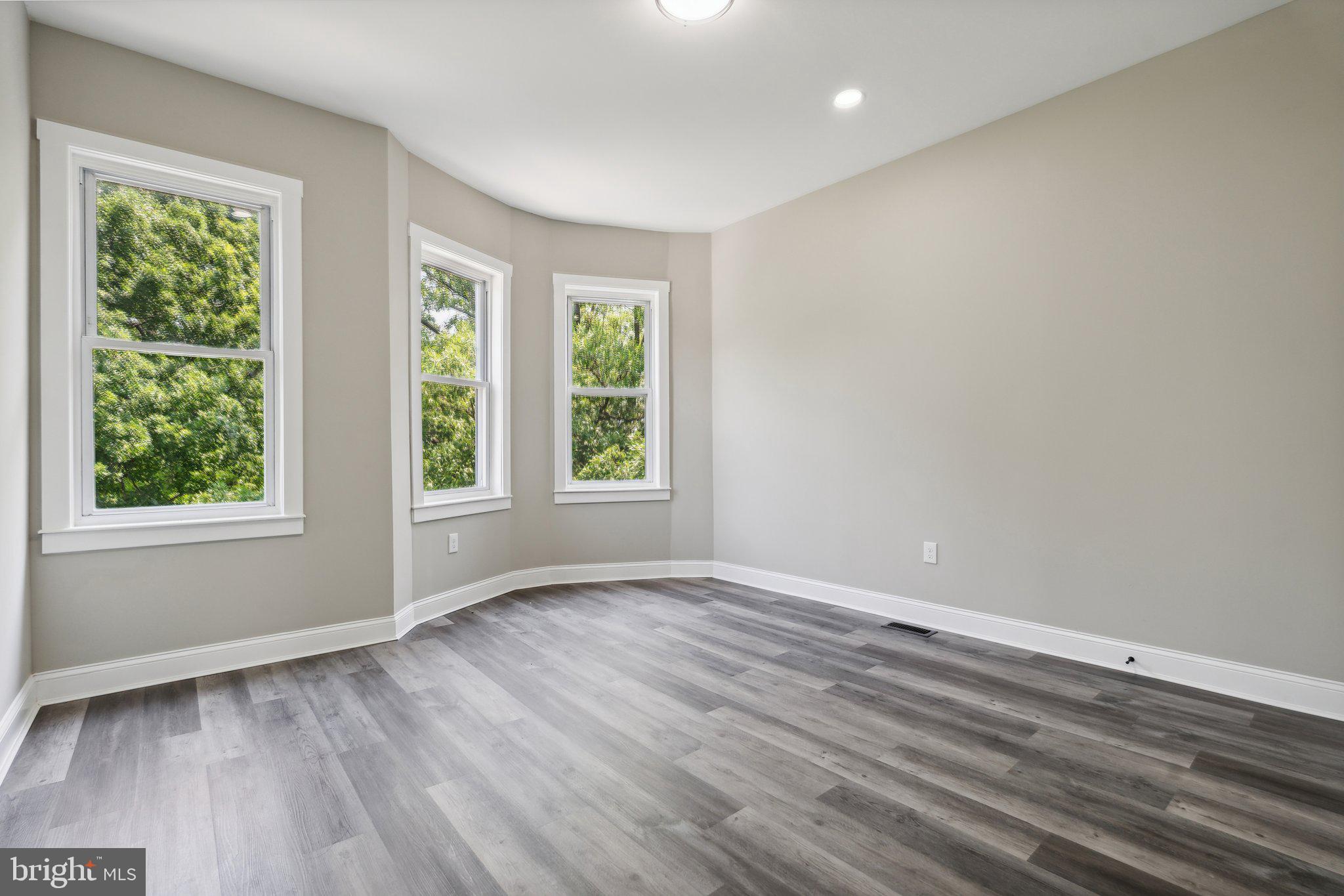 DRUID HILL PARK - Residential