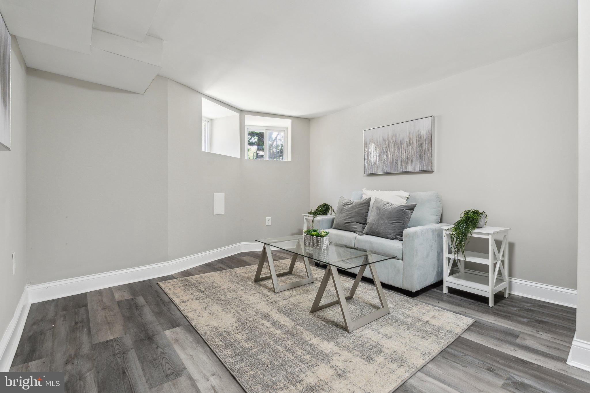 DRUID HILL PARK - Residential