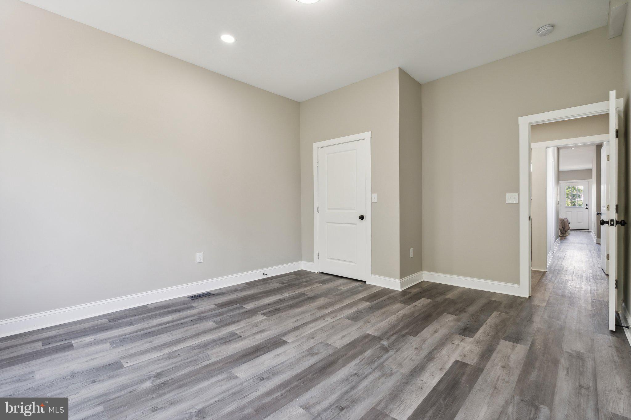 DRUID HILL PARK - Residential