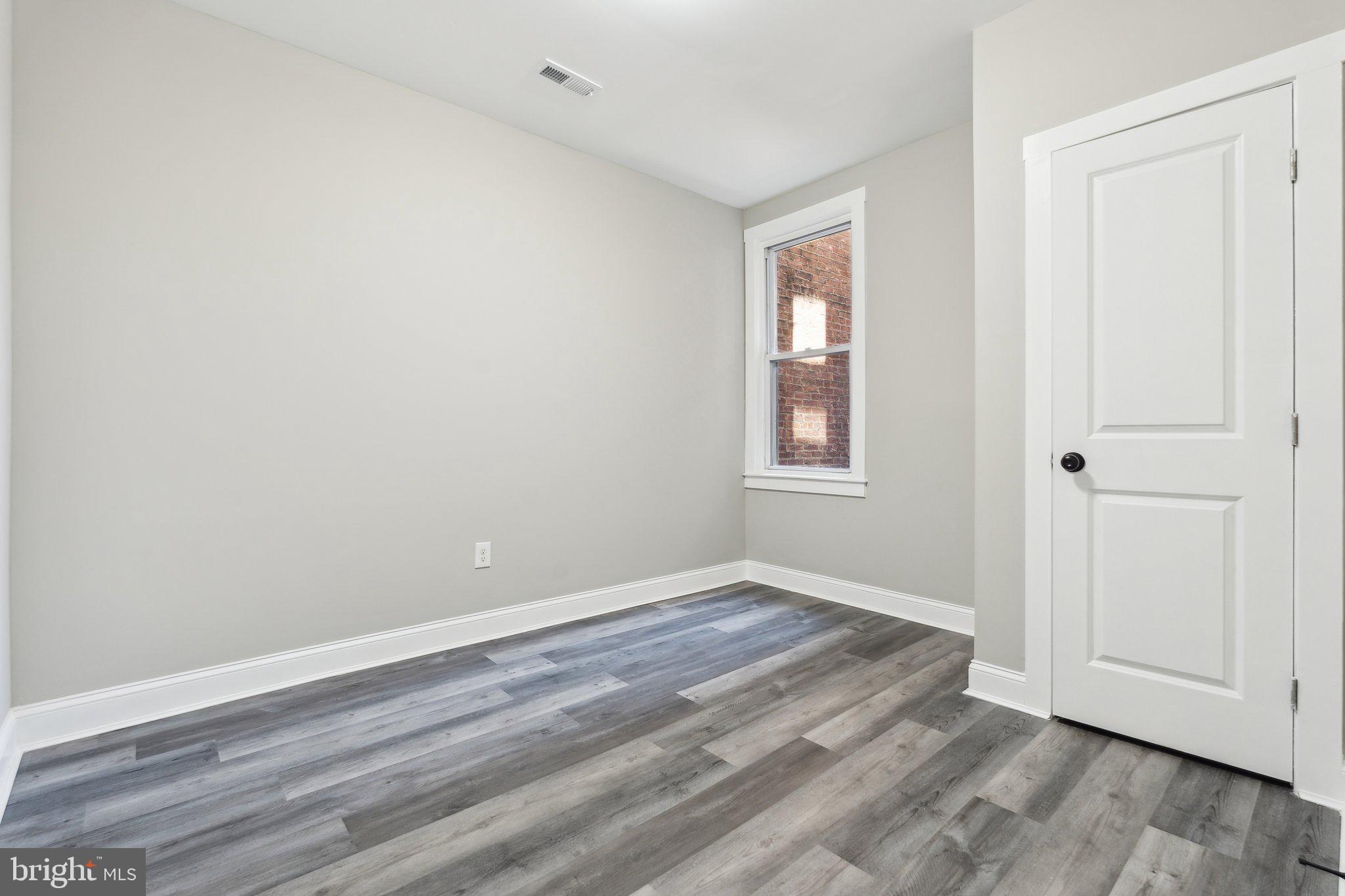 DRUID HILL PARK - Residential