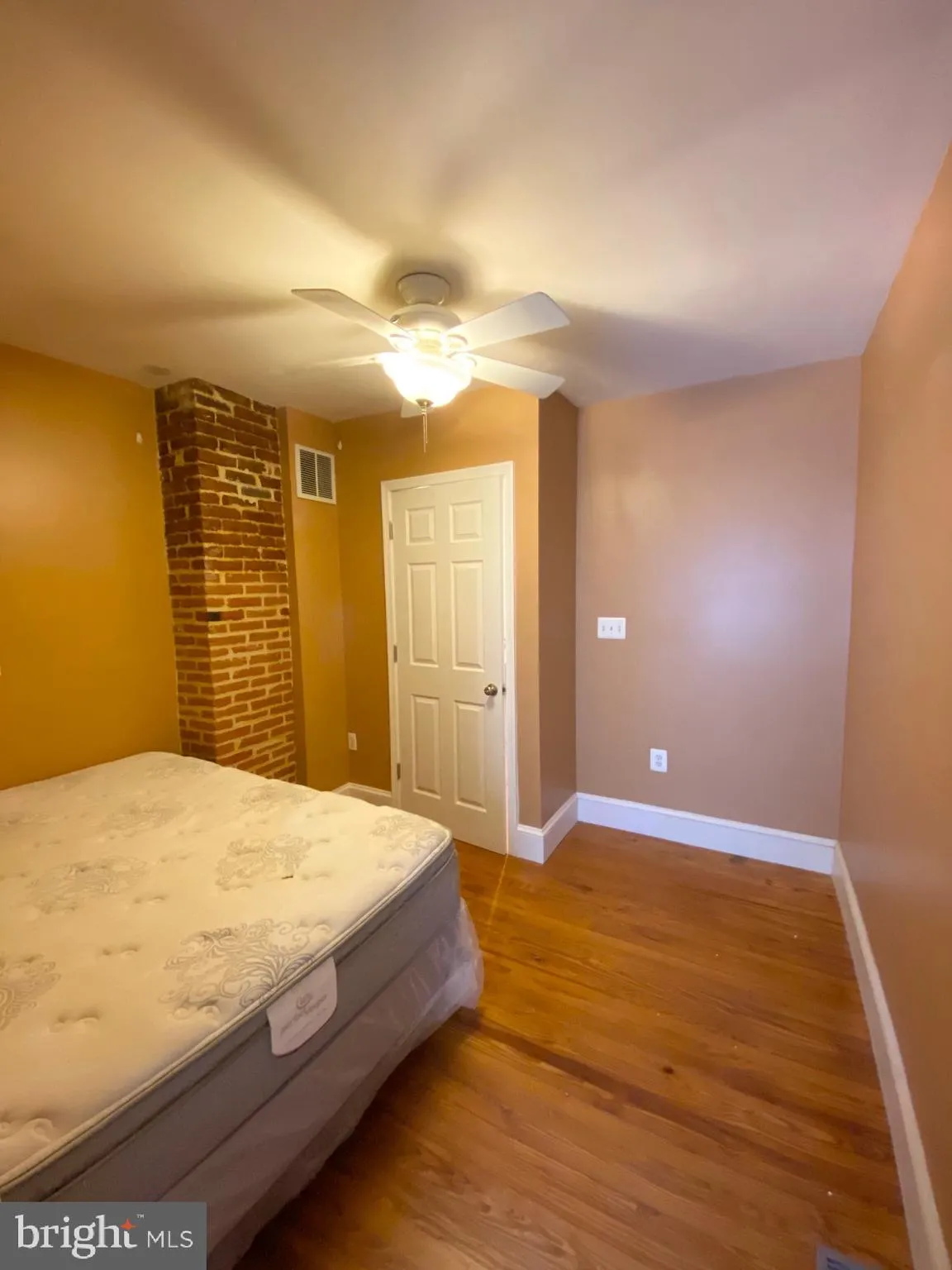 Baltimore, Maryland 21230, United States, 2 Bedrooms Bedrooms, ,2 BathroomsBathrooms,Residential,Pending,82626