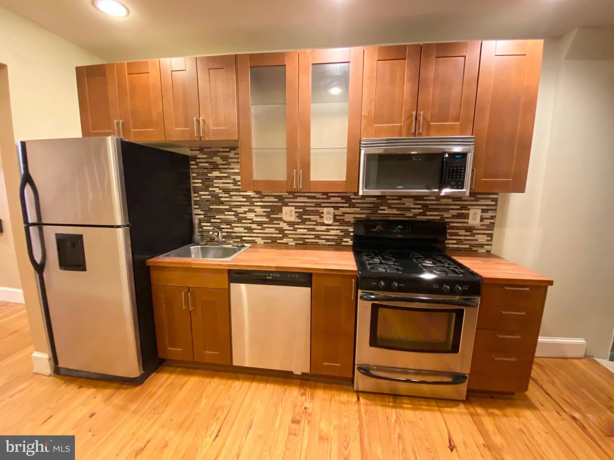 Baltimore, Maryland 21230, United States, 2 Bedrooms Bedrooms, ,2 BathroomsBathrooms,Residential,Pending,82626