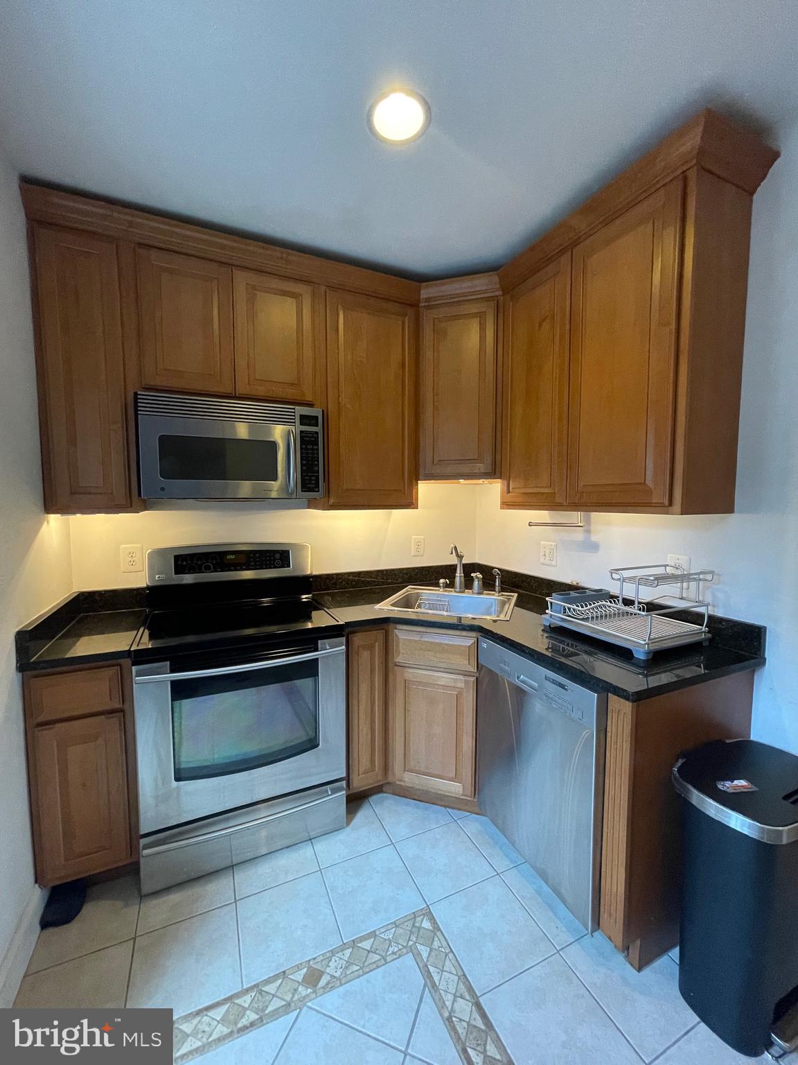 FEDERAL HILL HISTORIC DISTRICT - Residential Lease