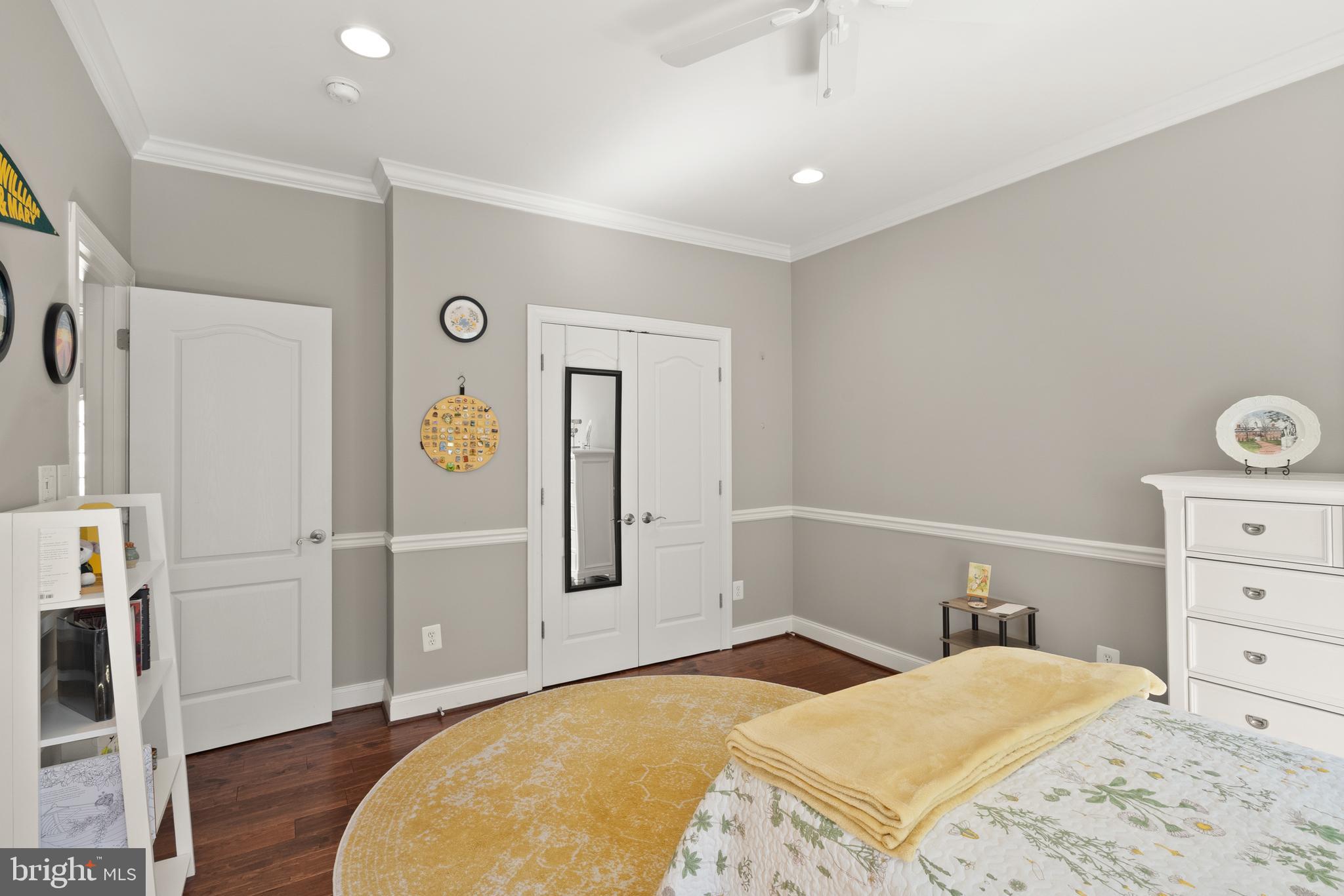 LANSDOWNE ON THE POTOMAC - Residential