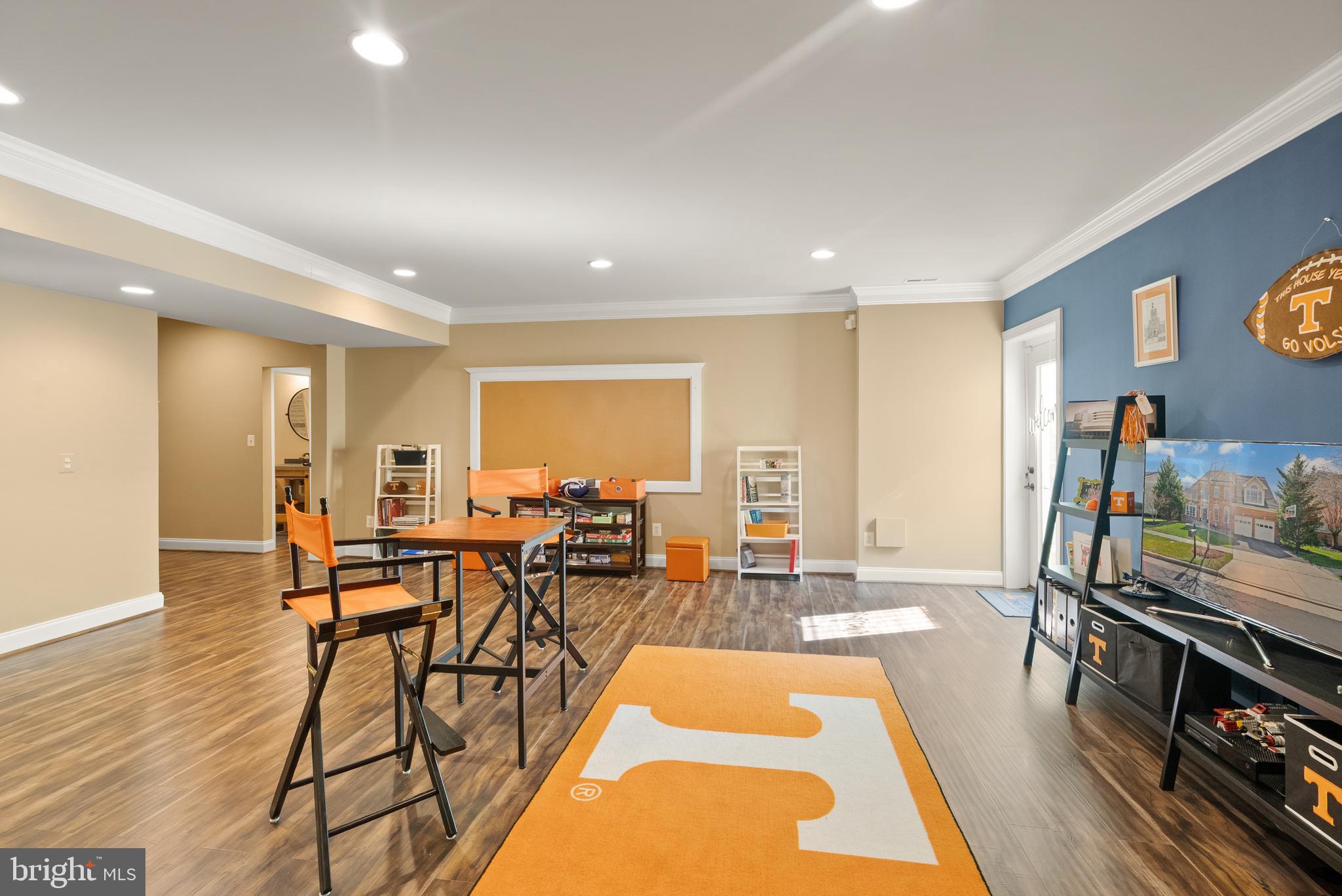 LANSDOWNE ON THE POTOMAC - Residential