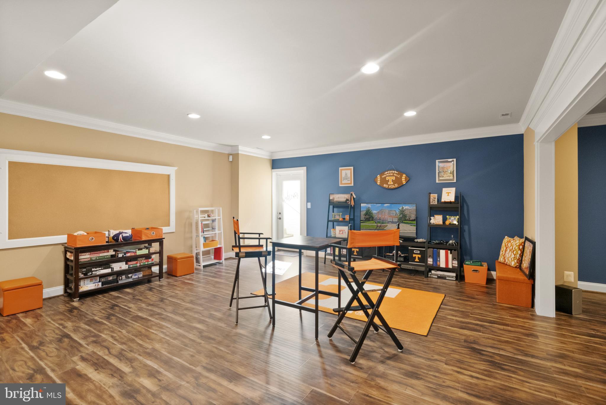 LANSDOWNE ON THE POTOMAC - Residential