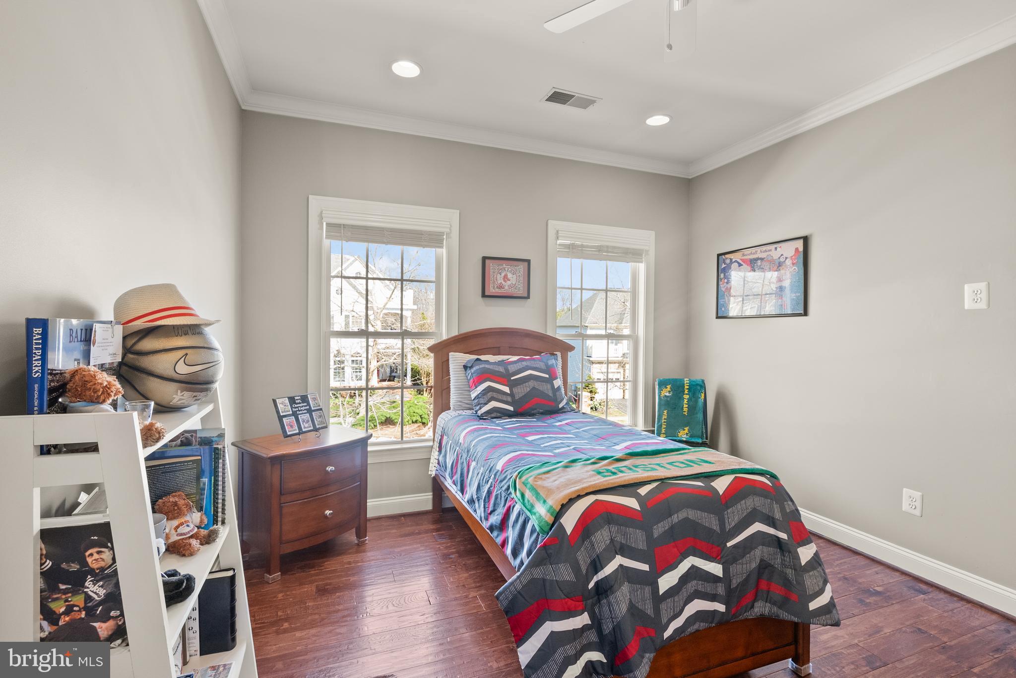 LANSDOWNE ON THE POTOMAC - Residential