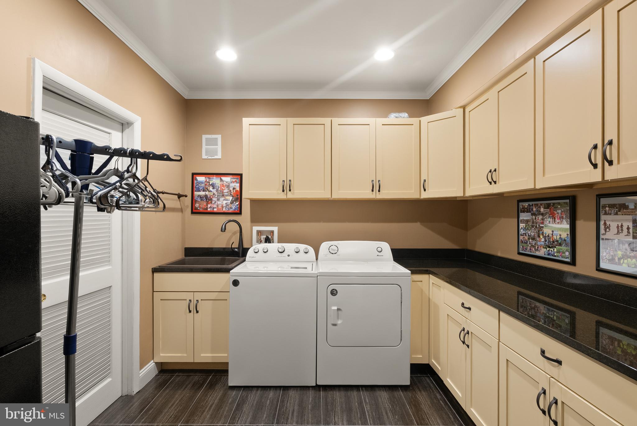 LANSDOWNE ON THE POTOMAC - Residential