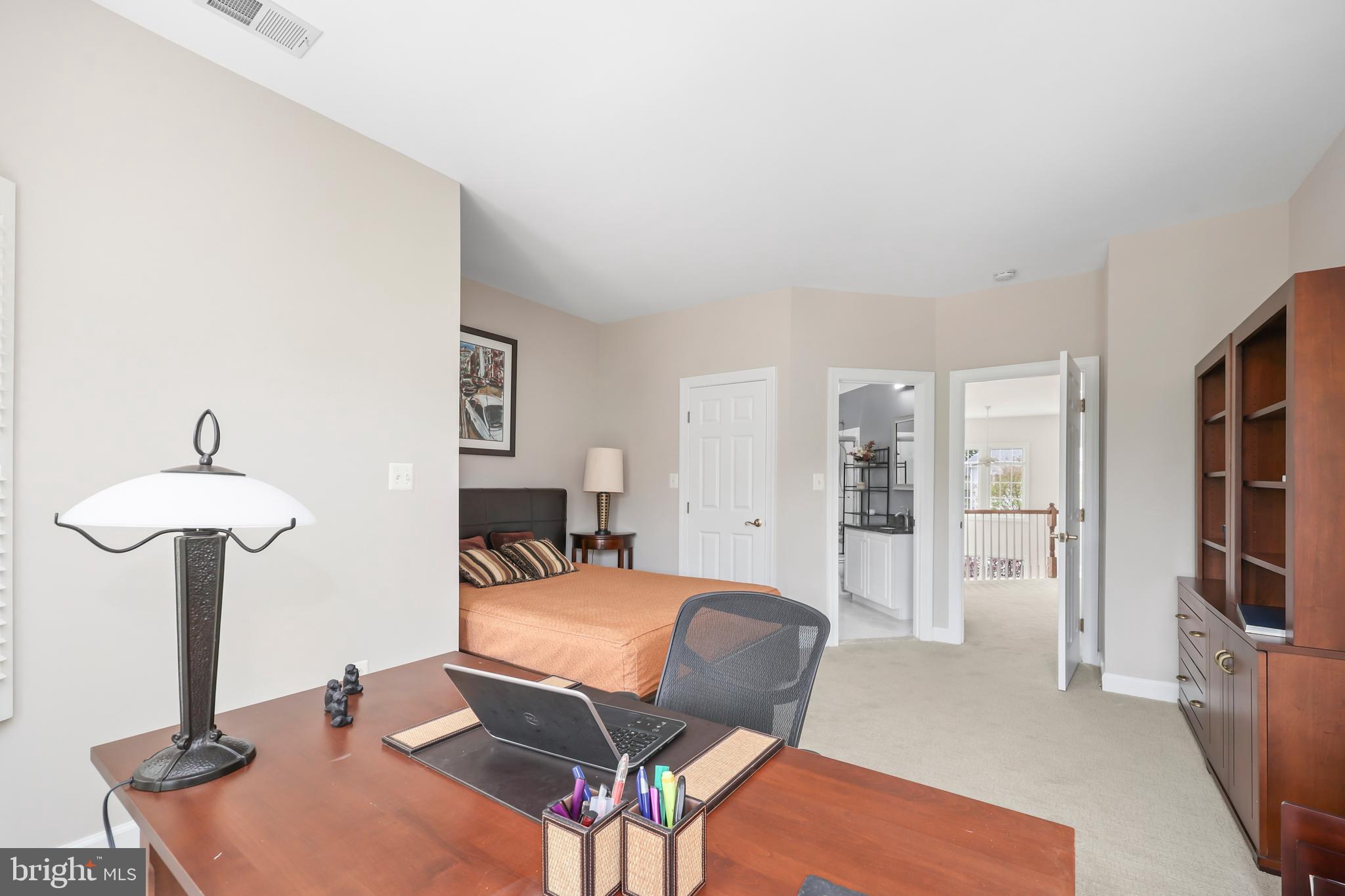 FARRCROFT - Residential