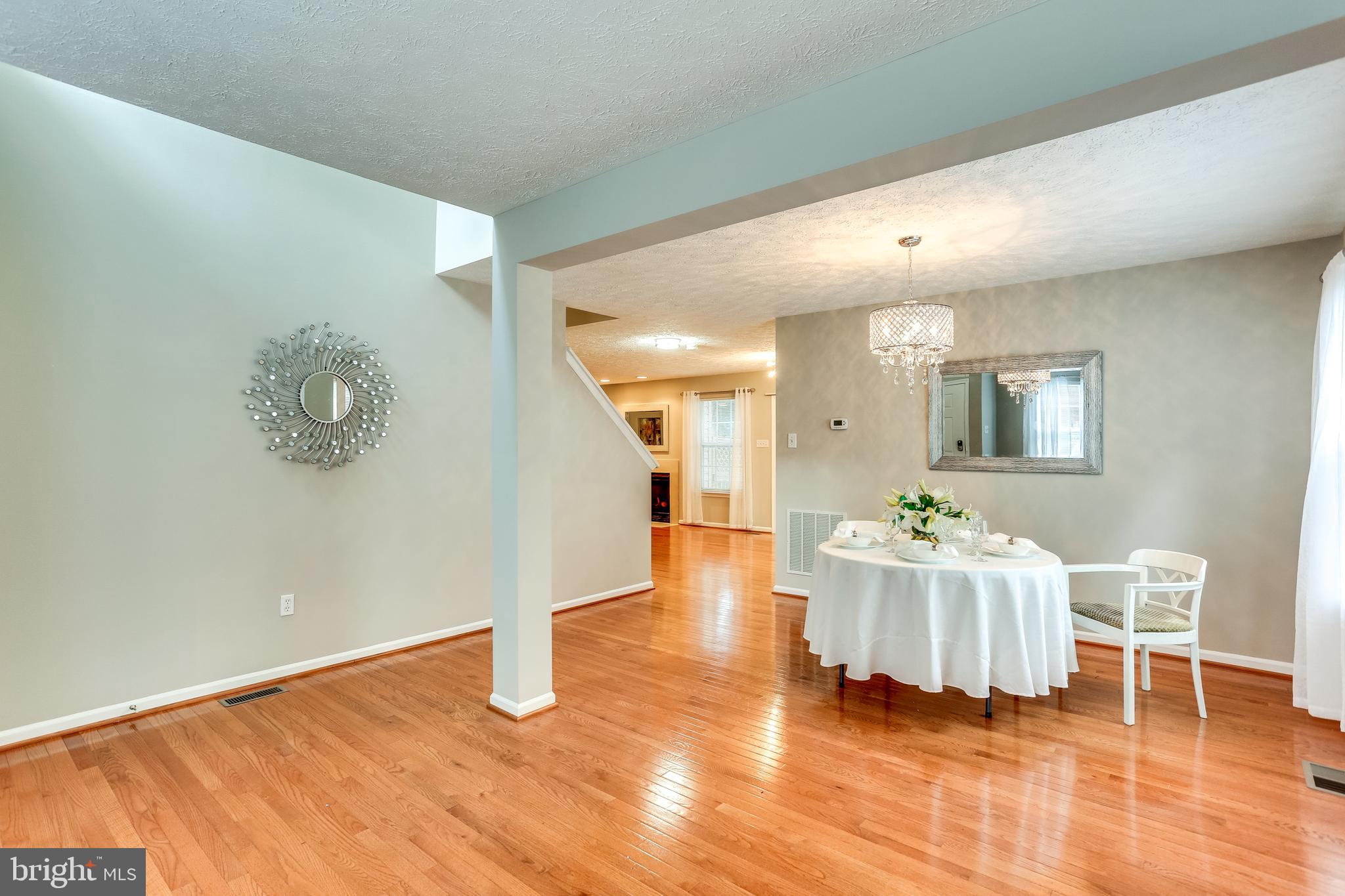 VILLAGE OF RIVER HILL - Residential