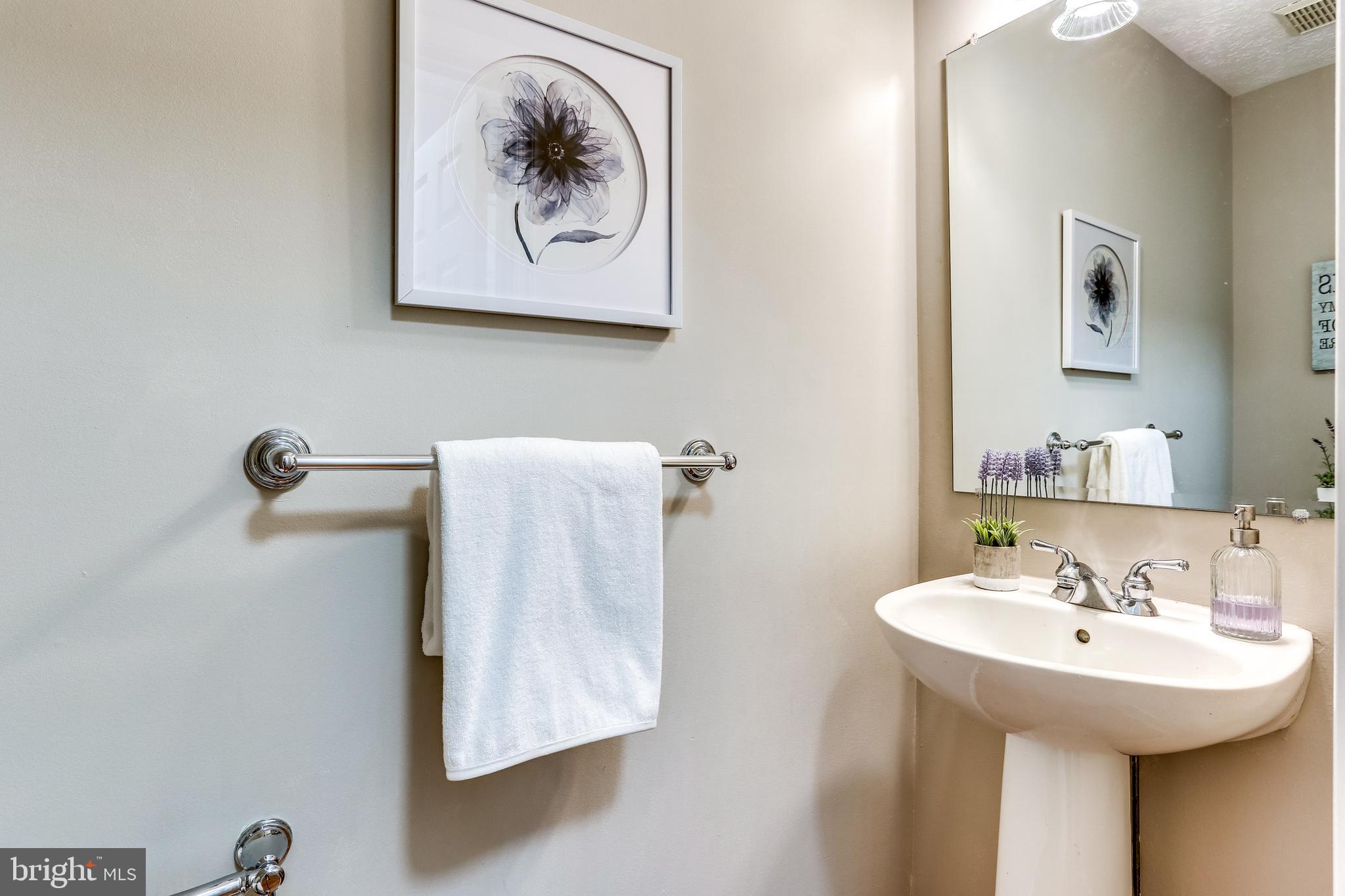 VILLAGE OF RIVER HILL - Residential