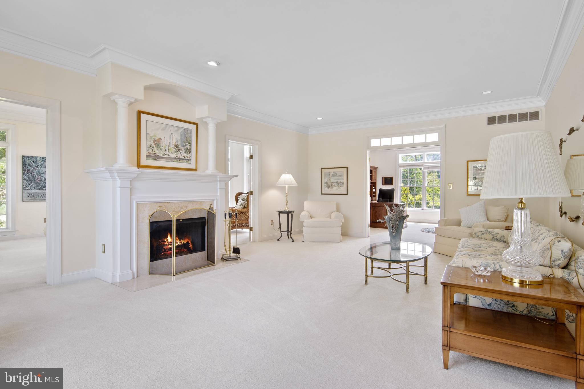 SUGARPOINTE - Residential