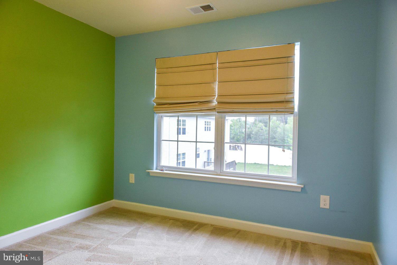 GREENBRIER - Residential Lease