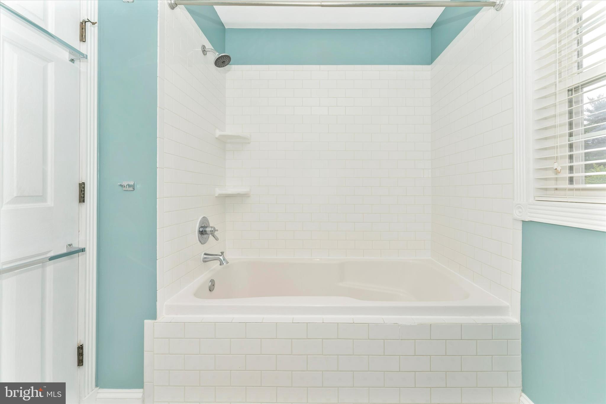 DOWNTOWN WALKERSVILLE - Residential