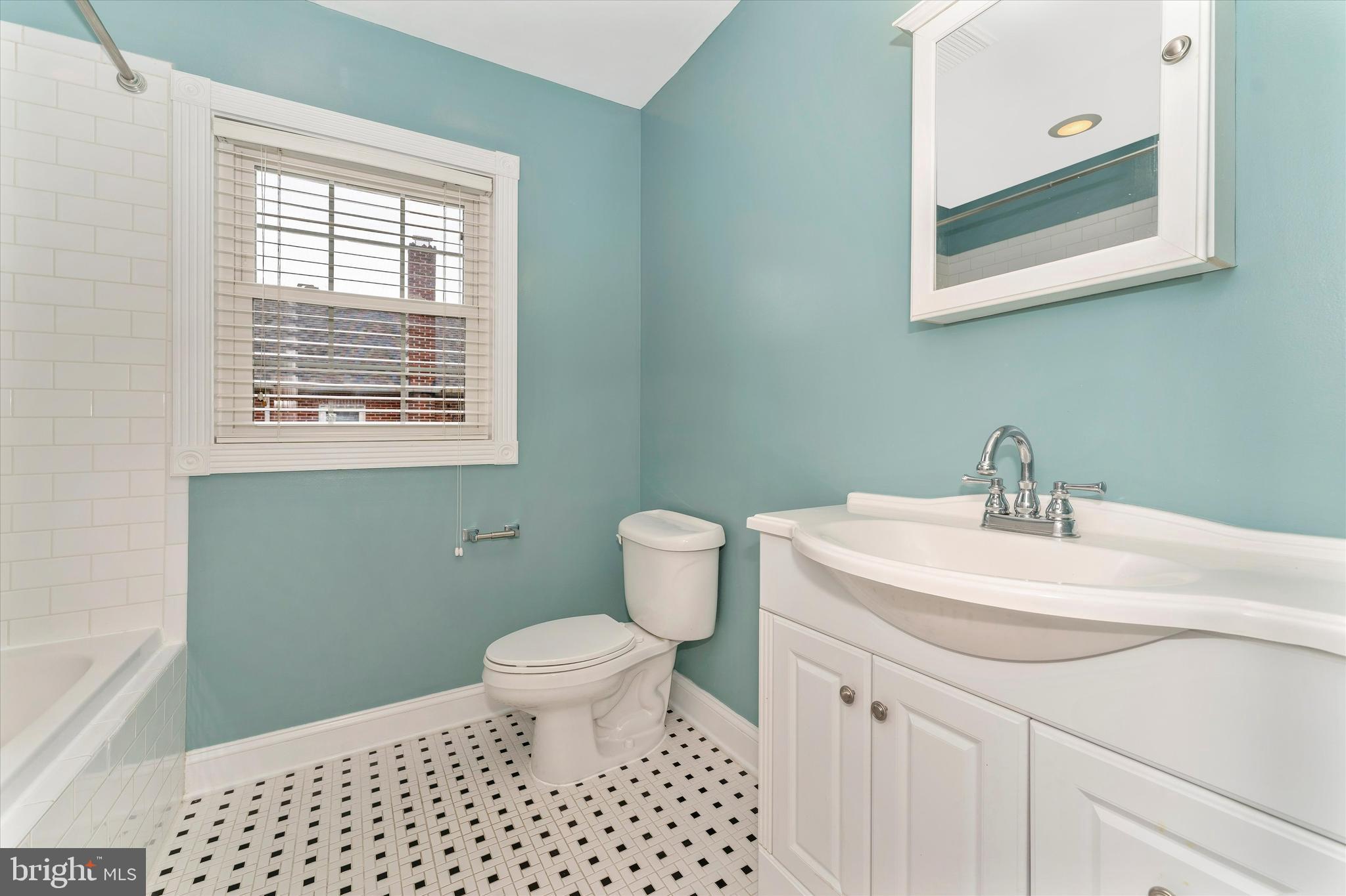 DOWNTOWN WALKERSVILLE - Residential