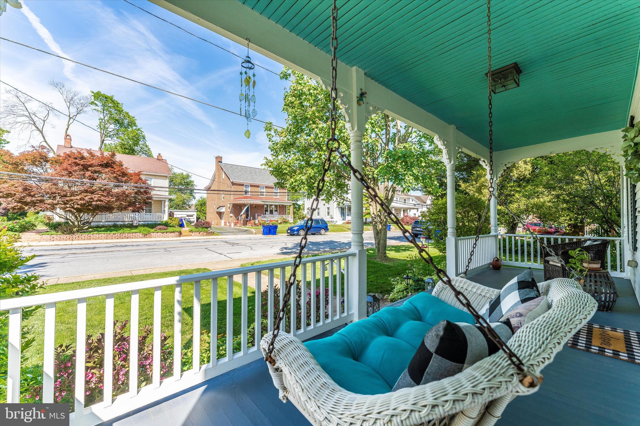 DOWNTOWN WALKERSVILLE - Residential