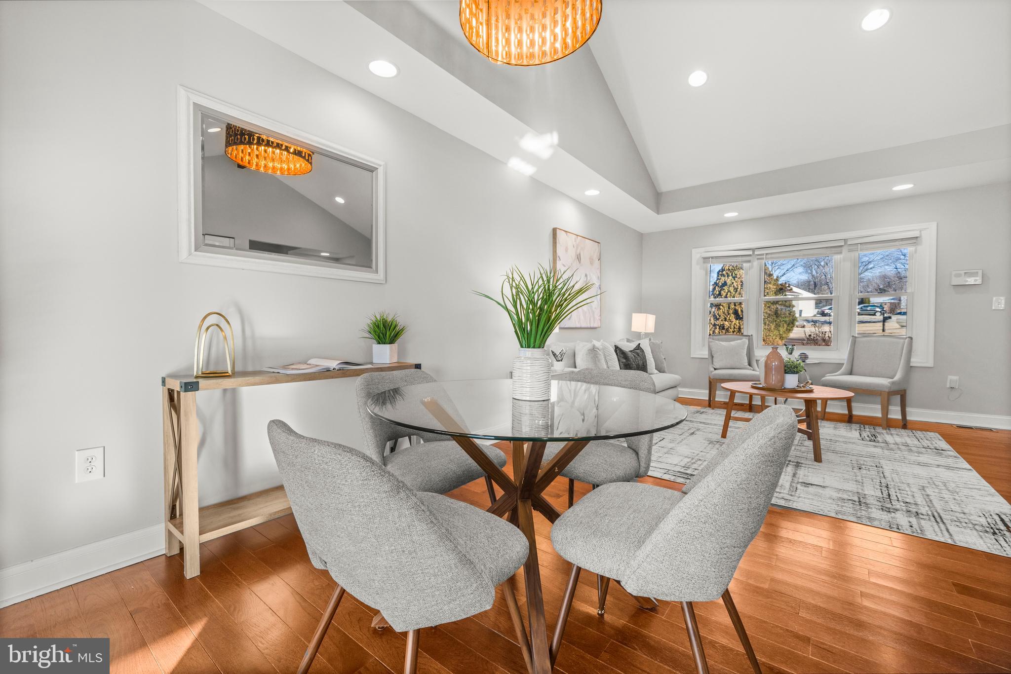 CLEARVIEW MANOR - Residential