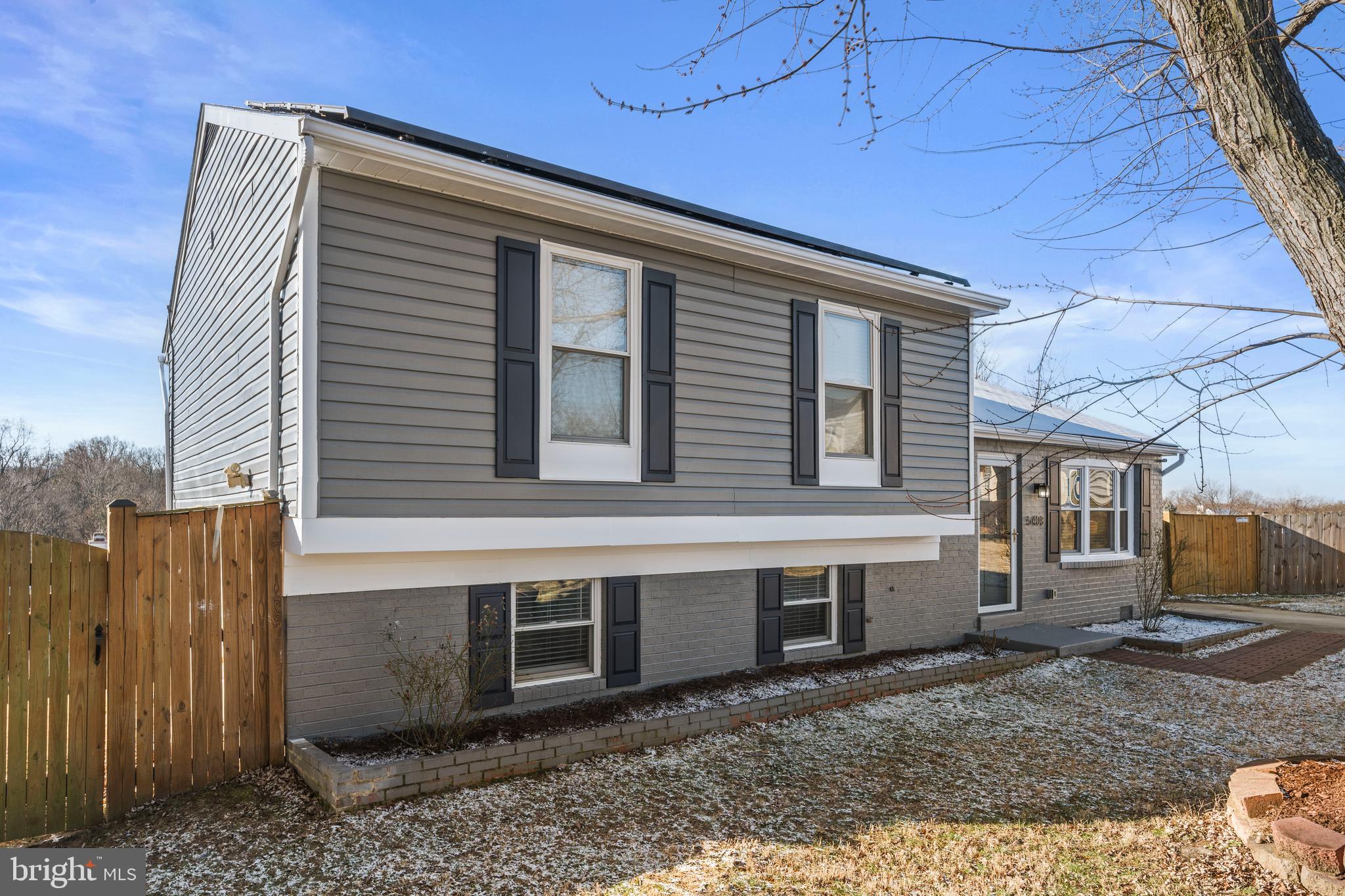 CLEARVIEW MANOR - Residential