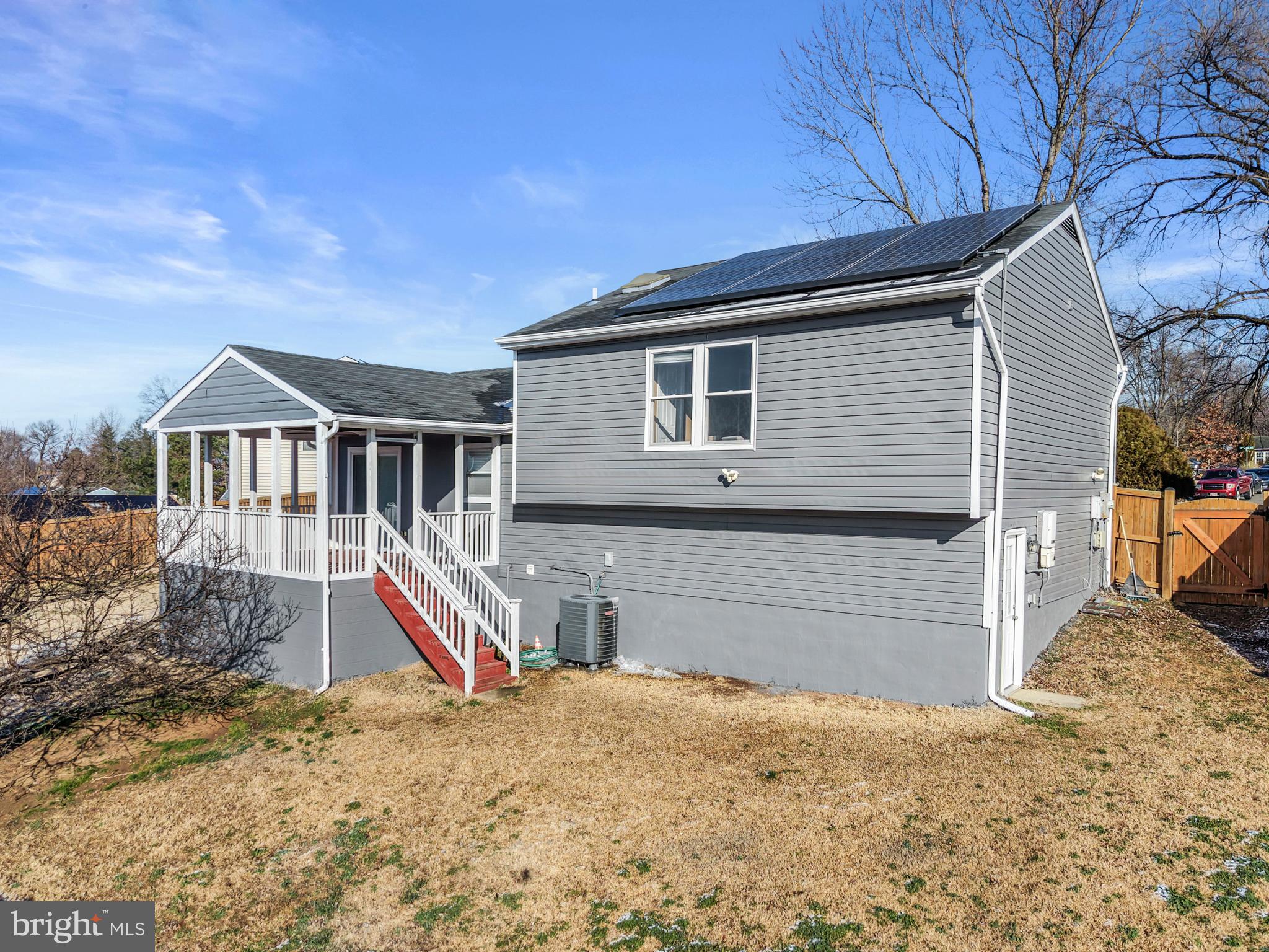 CLEARVIEW MANOR - Residential