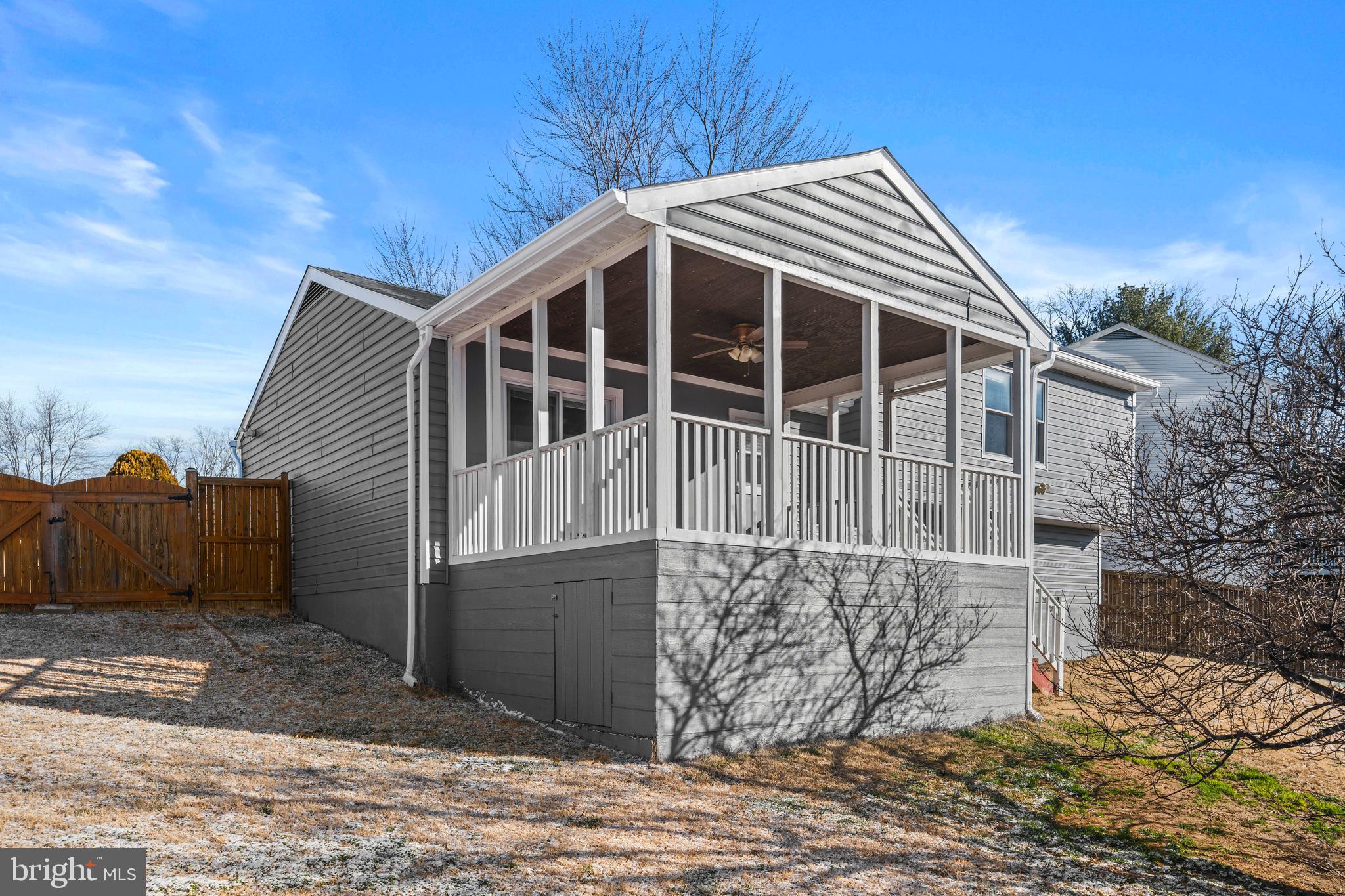 CLEARVIEW MANOR - Residential