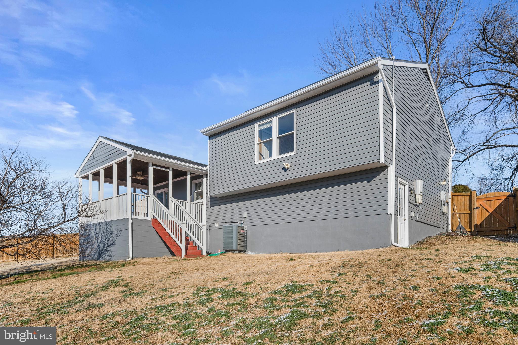 CLEARVIEW MANOR - Residential