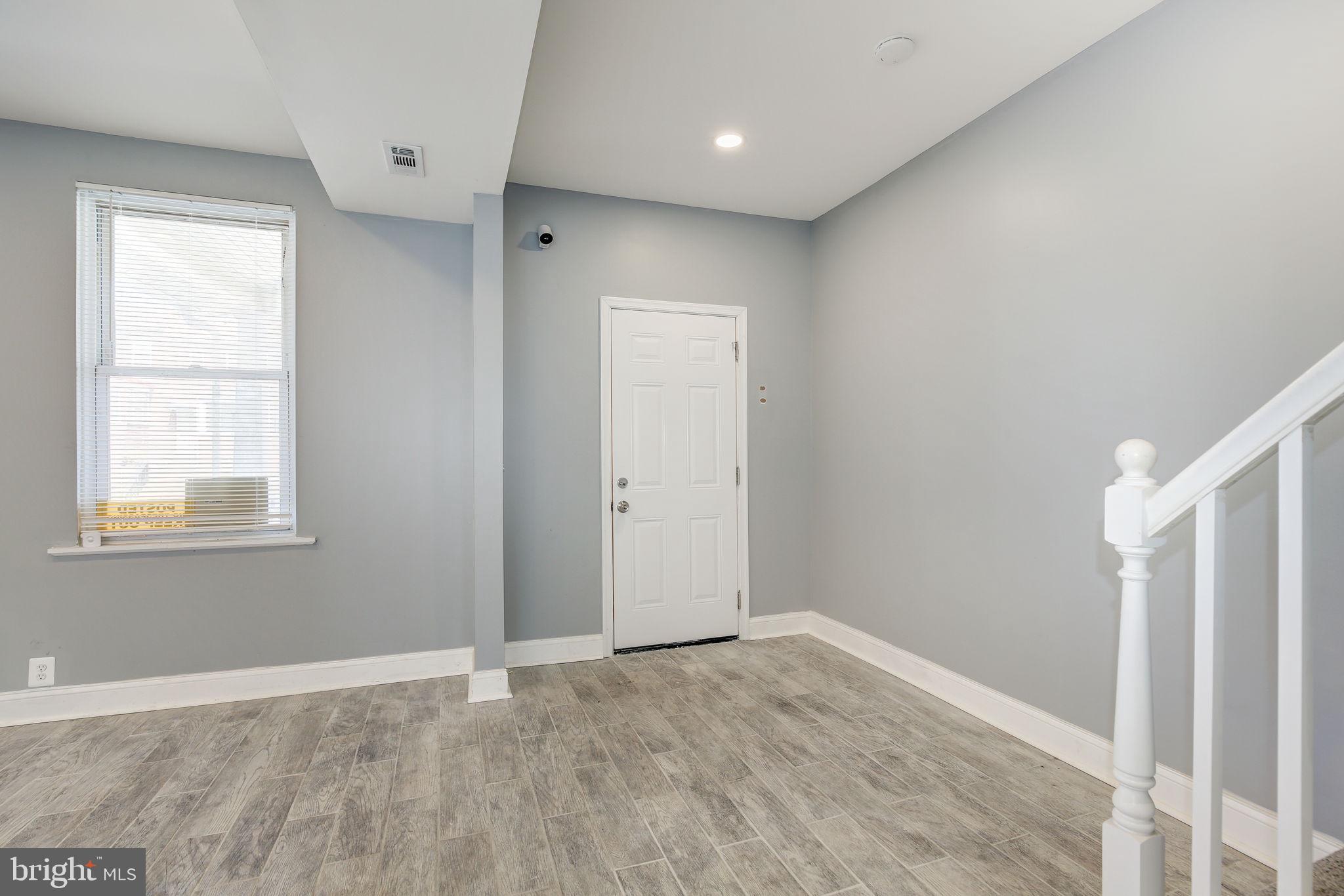 ROSEMONT - Residential