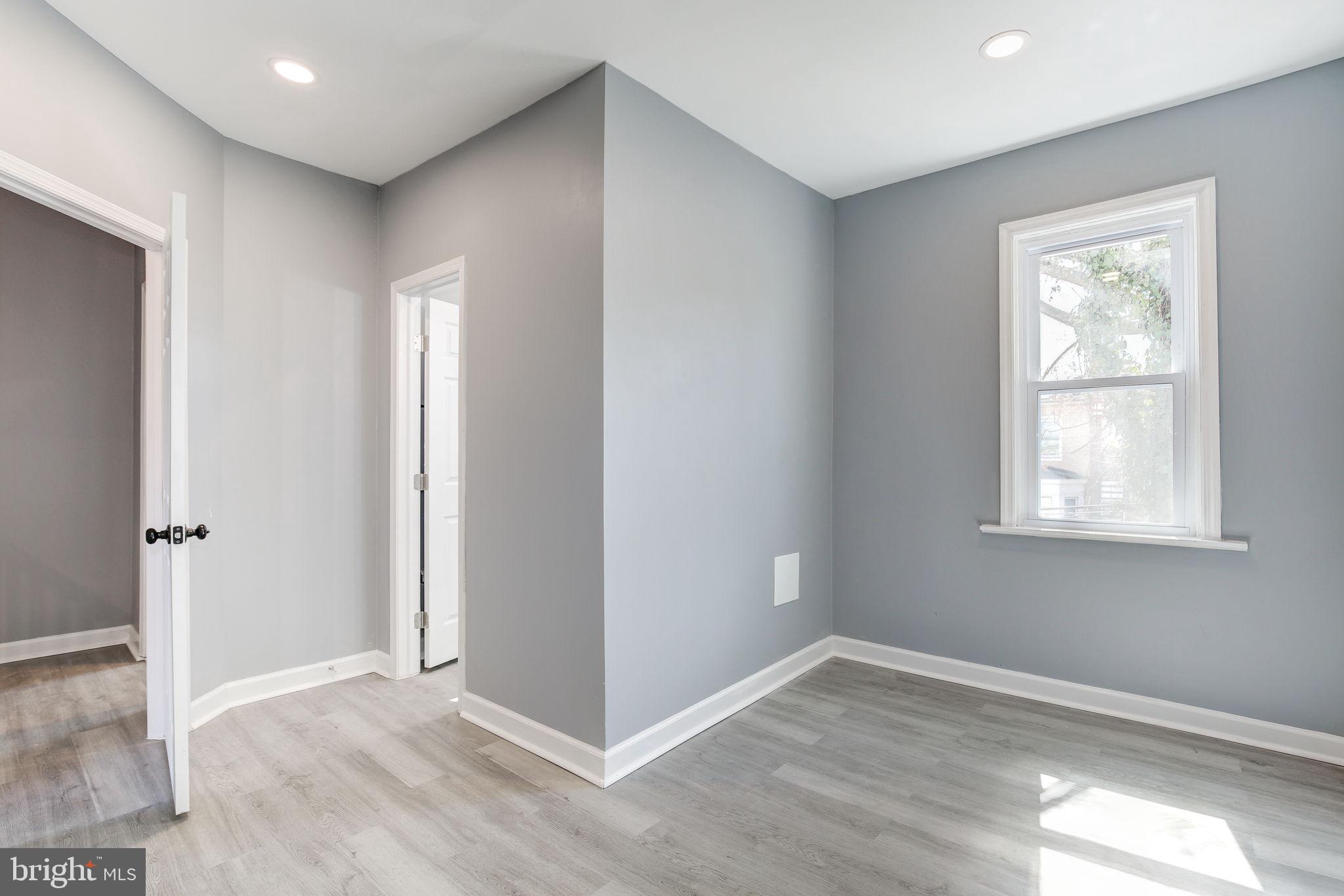 ROSEMONT - Residential