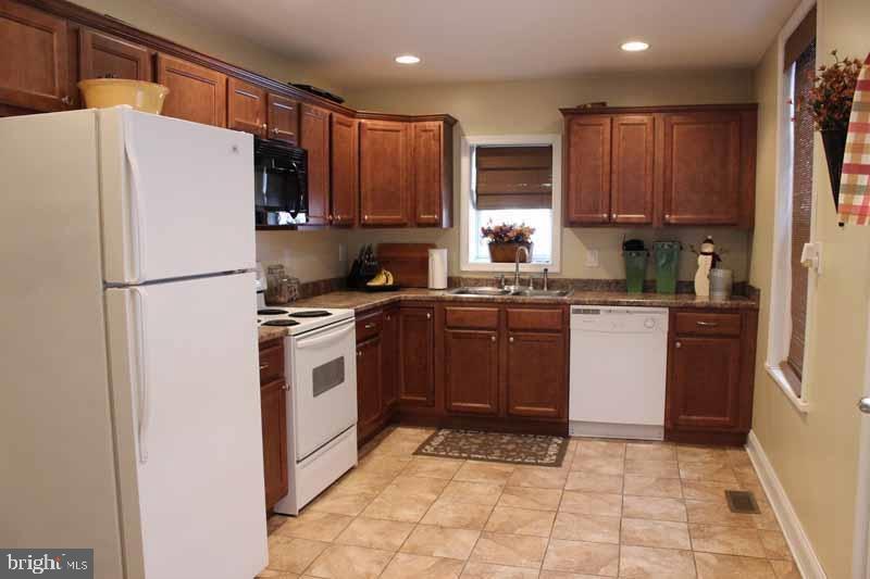 COLUMBIA BOROUGH - Residential