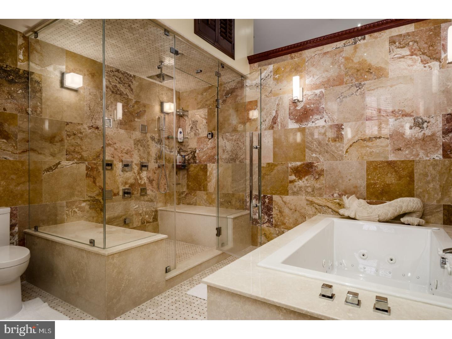 WASHINGTON SQ - Residential