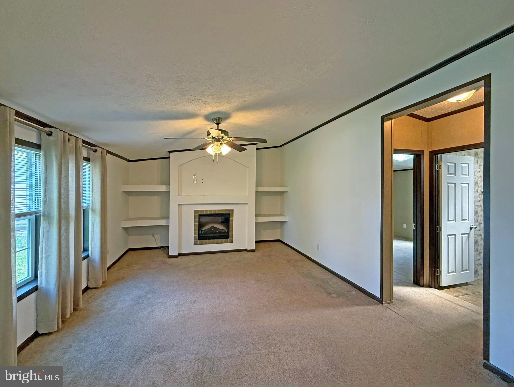 OAK MEADOWS - Residential