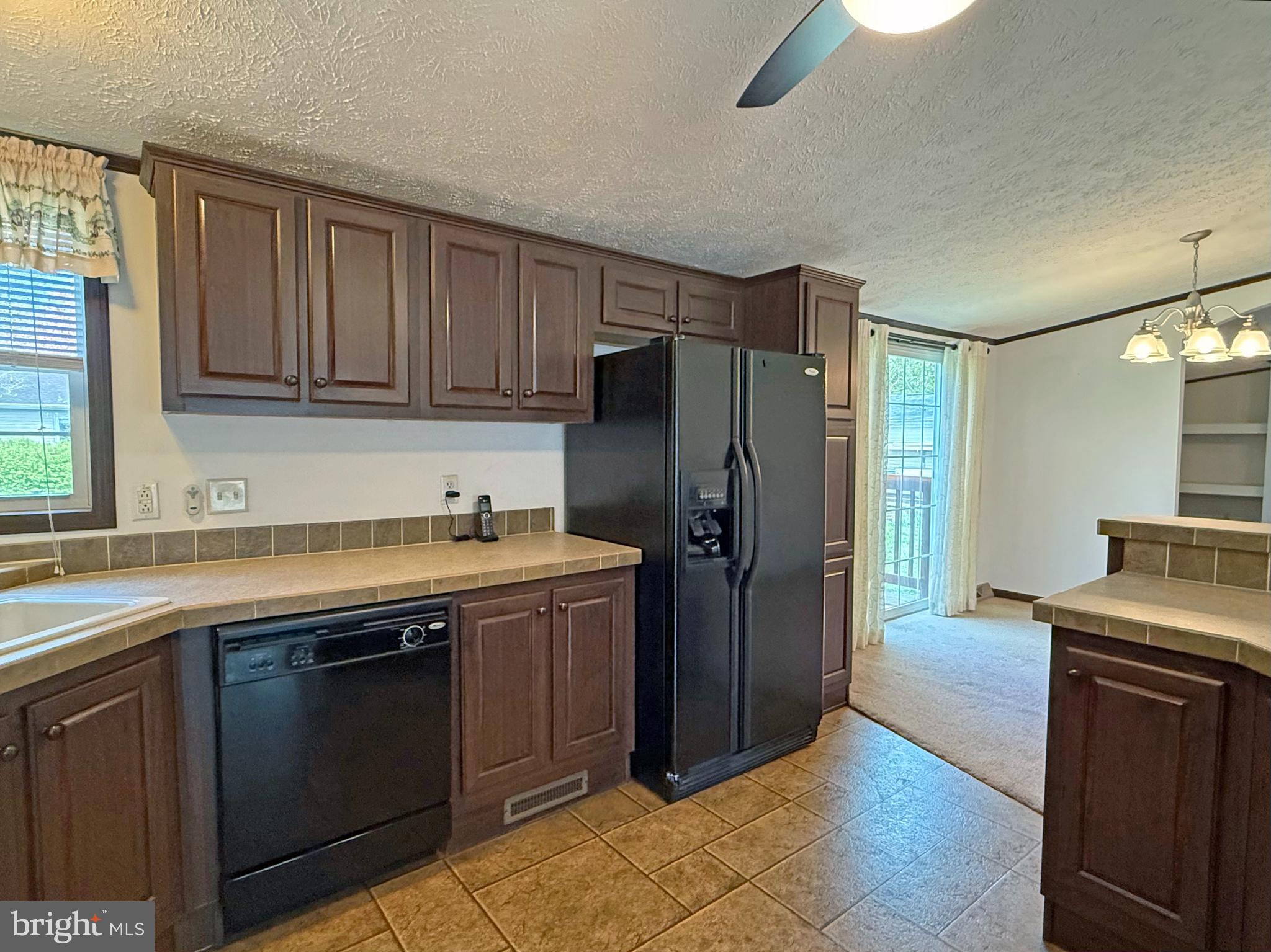 OAK MEADOWS - Residential