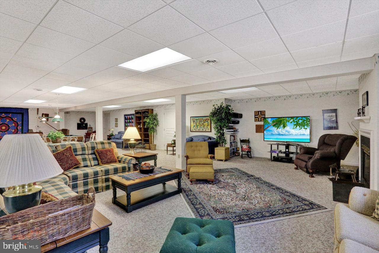 FOREST RIDGE - Residential