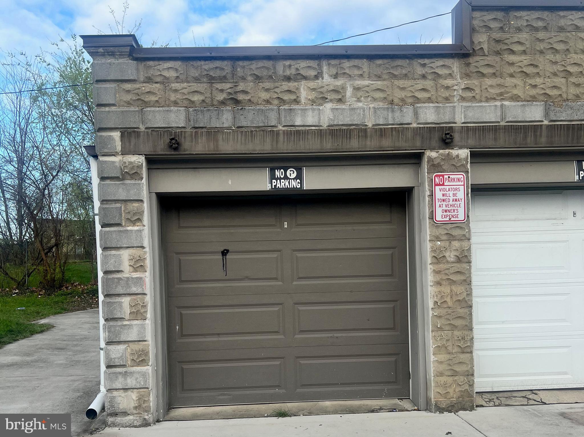 BRIDGEVIEW - GREENLAWN - Land