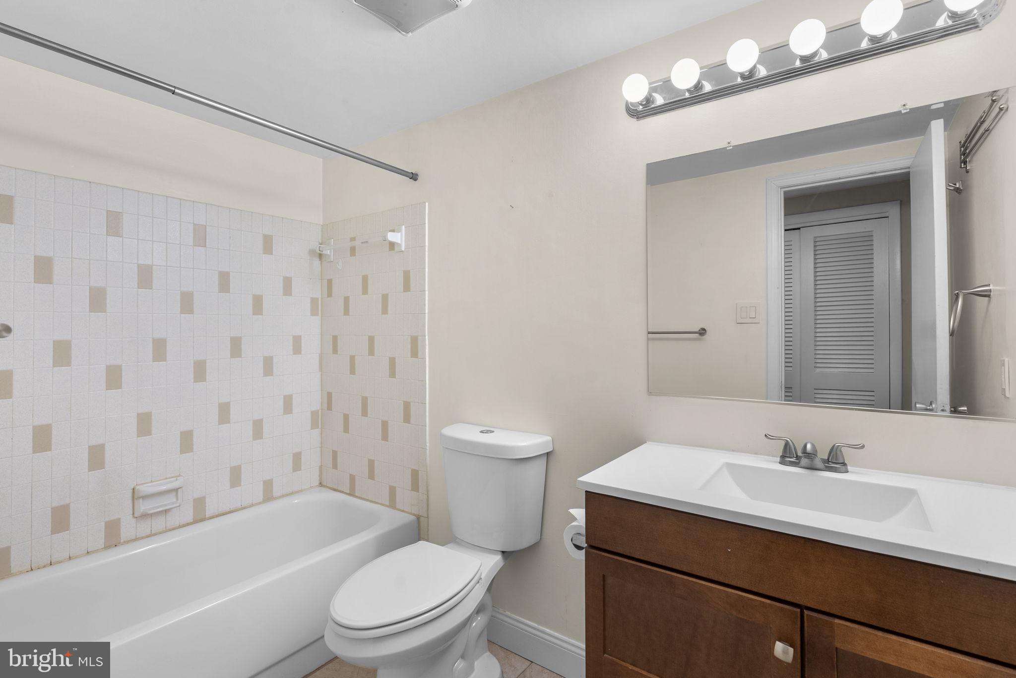 THE COVE - Residential