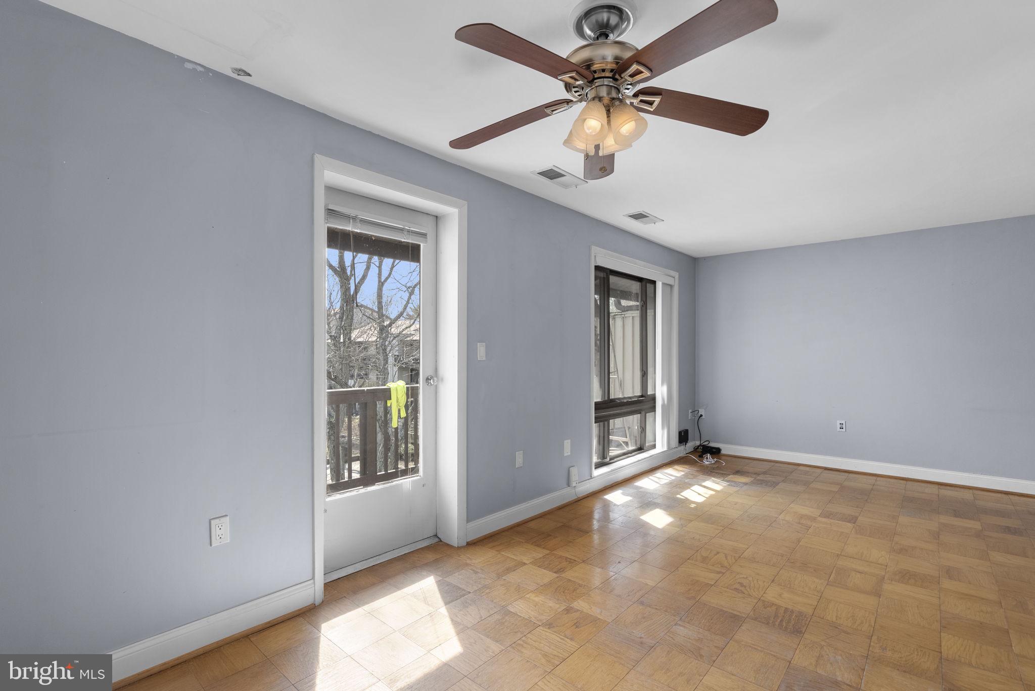 THE COVE - Residential